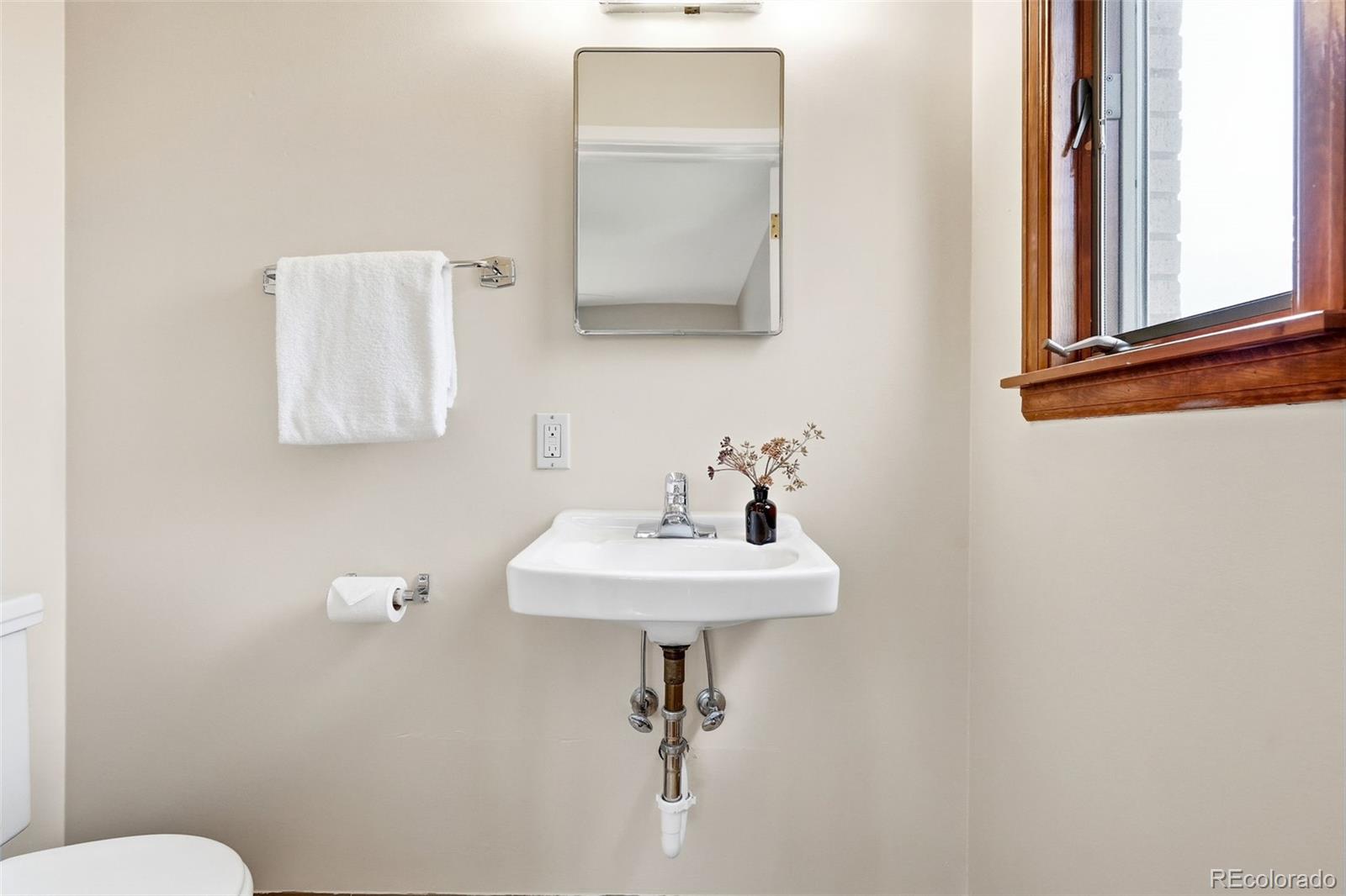 MLS Image #13 for 3240 s lowell boulevard,denver, Colorado