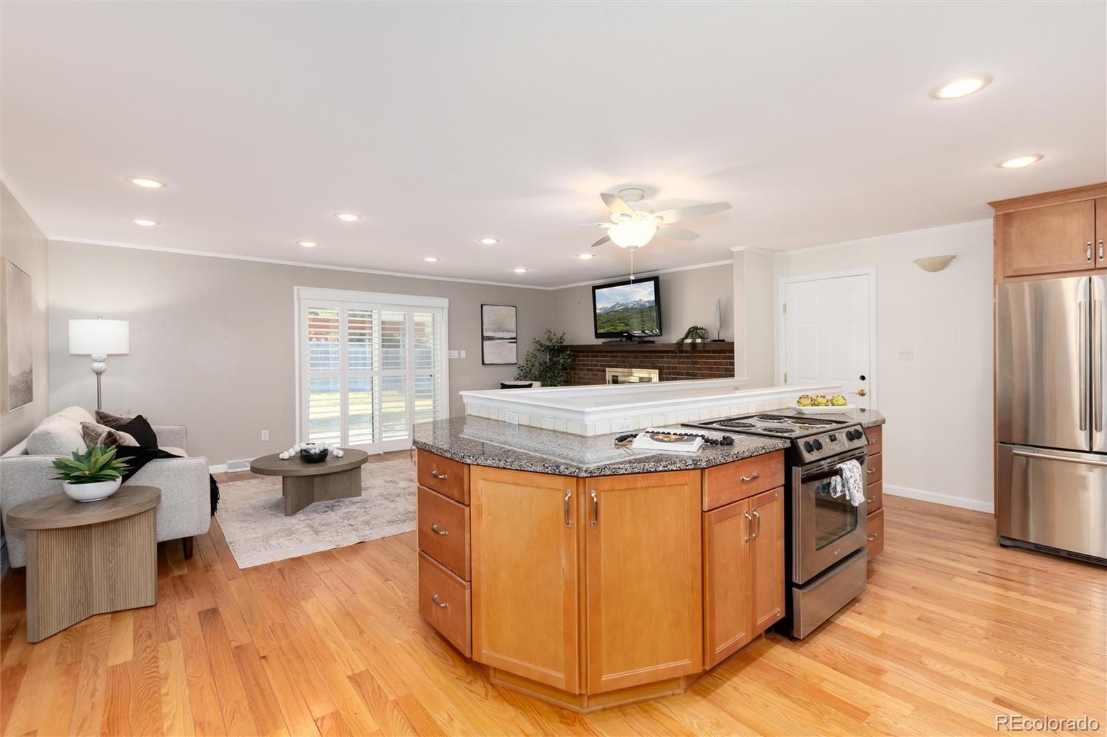 MLS Image #12 for 6879 s roslyn circle,centennial, Colorado