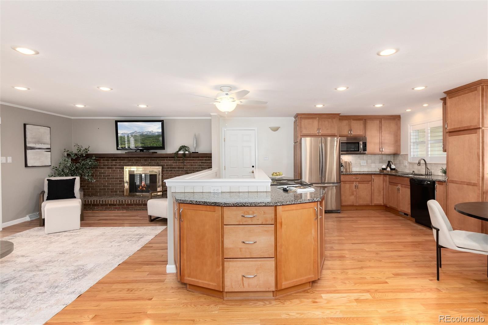 MLS Image #13 for 6879 s roslyn circle,centennial, Colorado