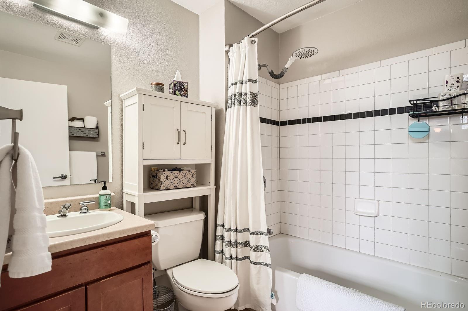 MLS Image #24 for 3295  blake street,denver, Colorado