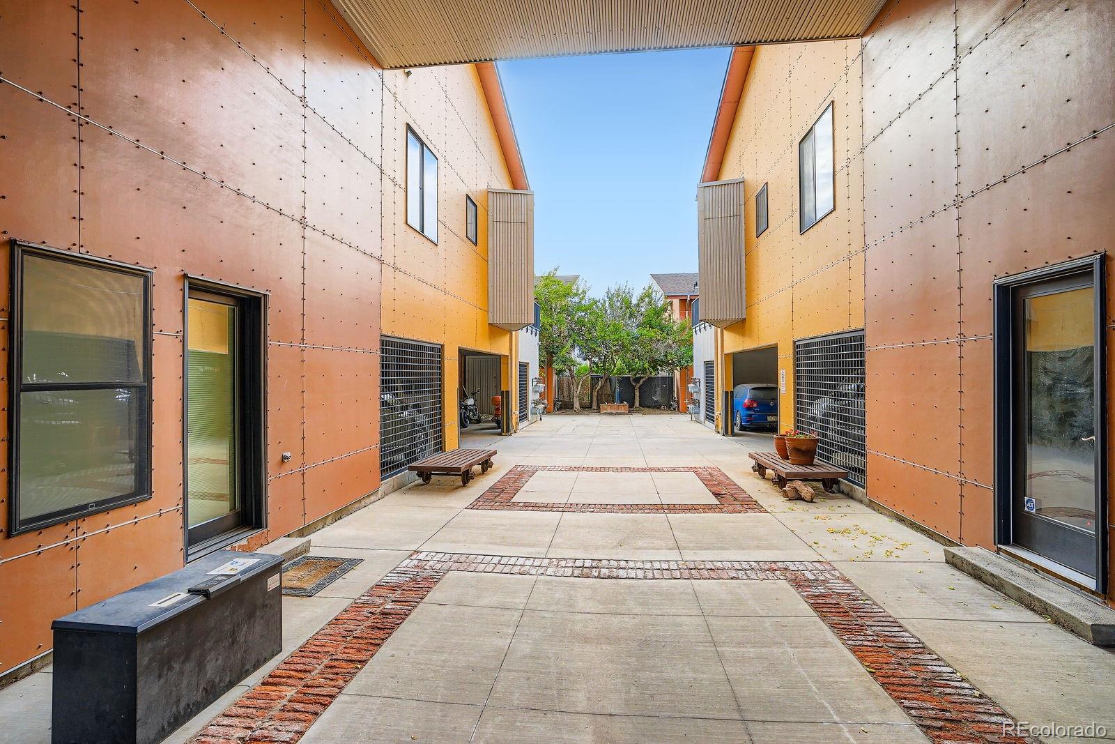MLS Image #4 for 3295  blake street,denver, Colorado
