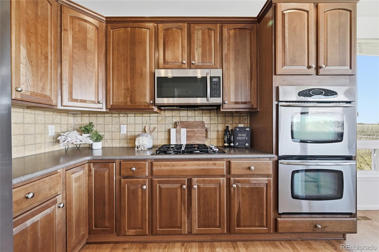 MLS Image #12 for 7852  solstice way,castle rock, Colorado