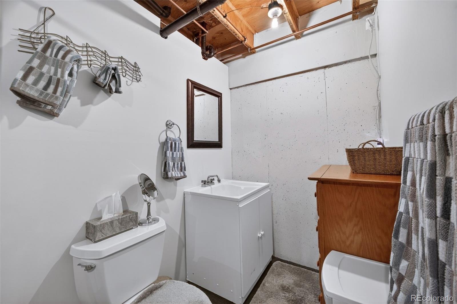 MLS Image #32 for 5721 w asbury place,lakewood, Colorado