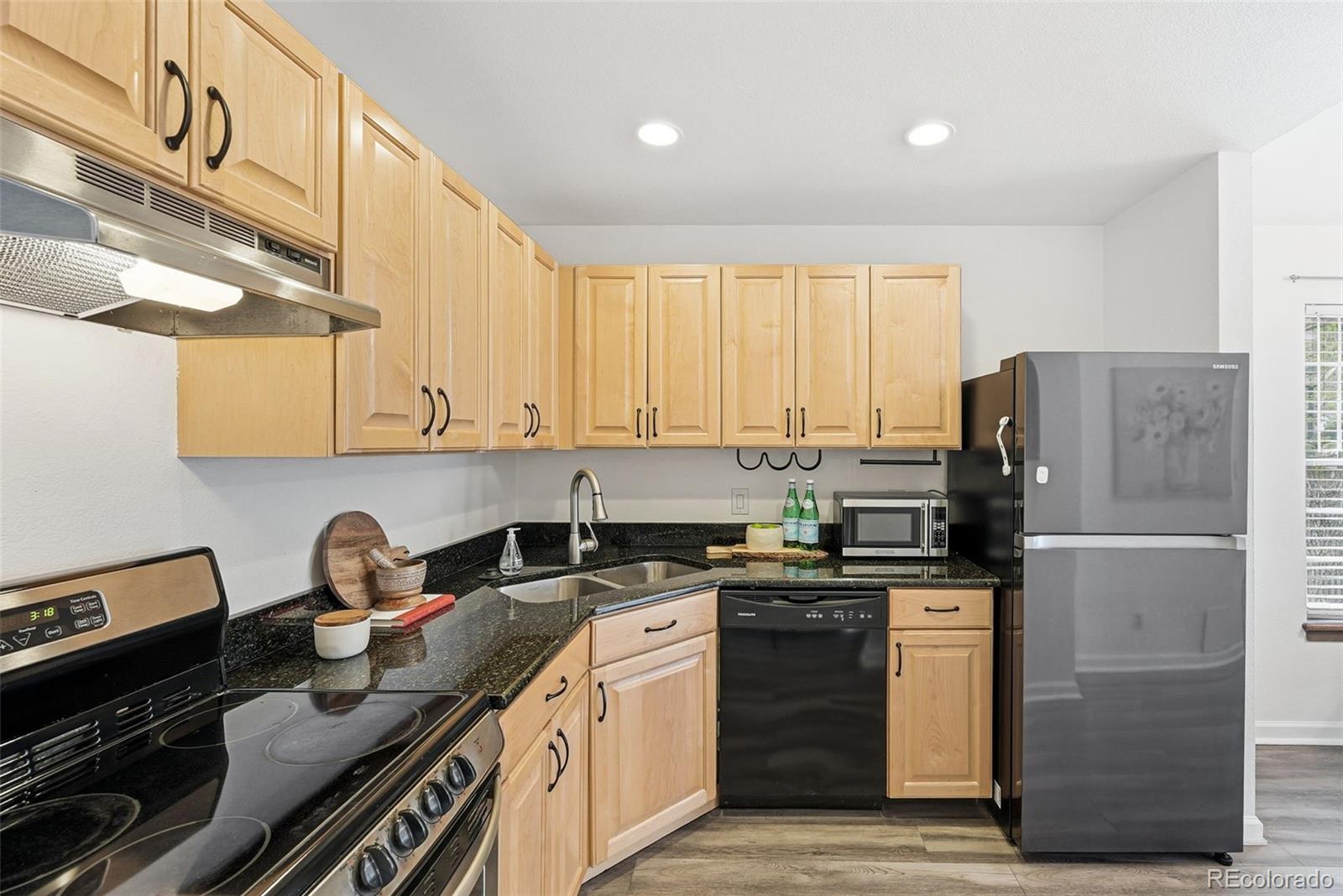 MLS Image #21 for 63 s sable boulevard e21,aurora, Colorado