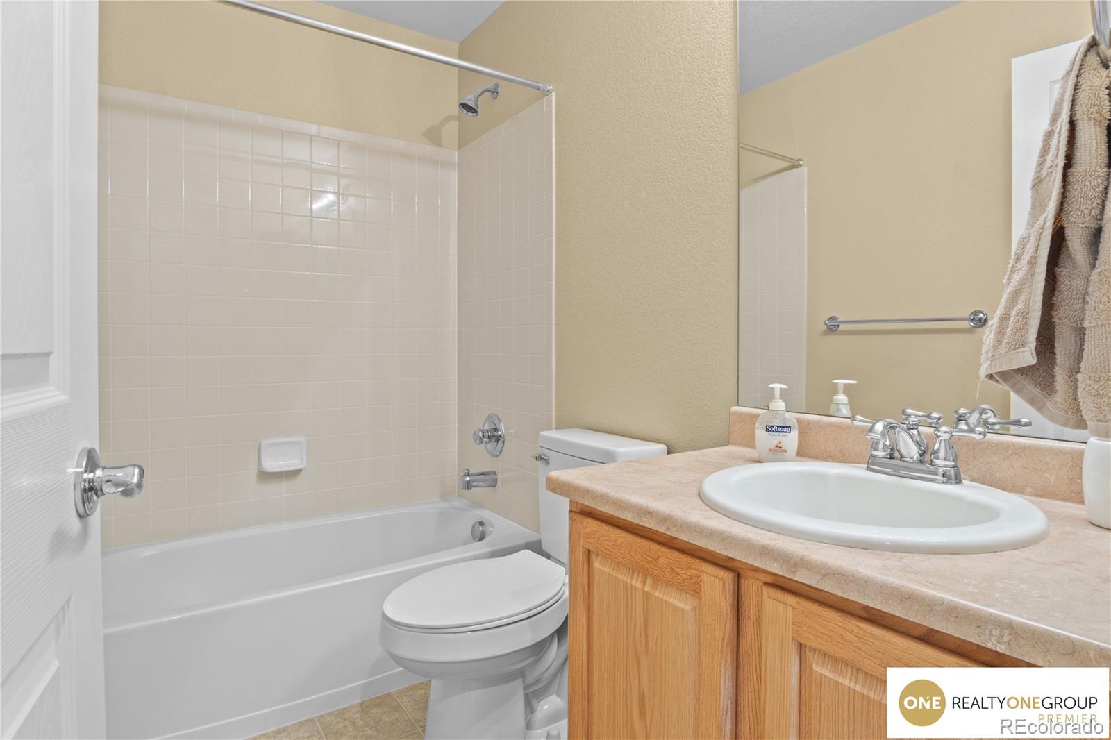 MLS Image #16 for 23661 e whitaker drive,aurora, Colorado