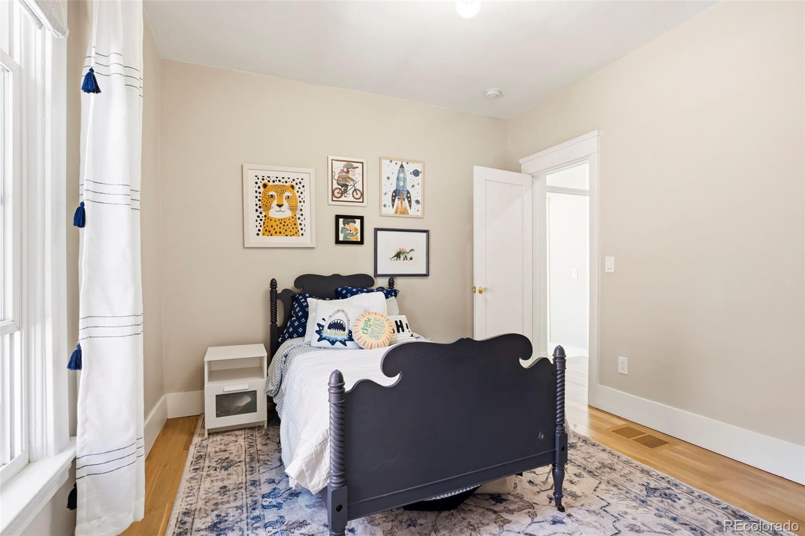MLS Image #18 for 1824 s washington street,denver, Colorado