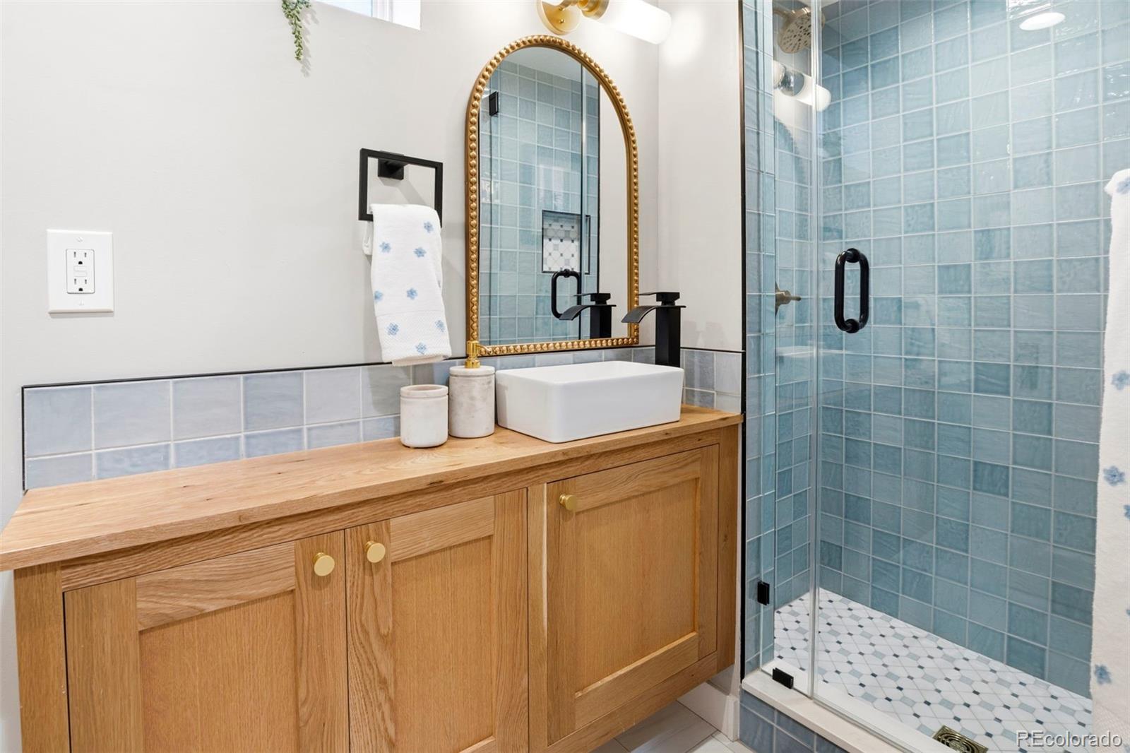 MLS Image #26 for 1824 s washington street,denver, Colorado