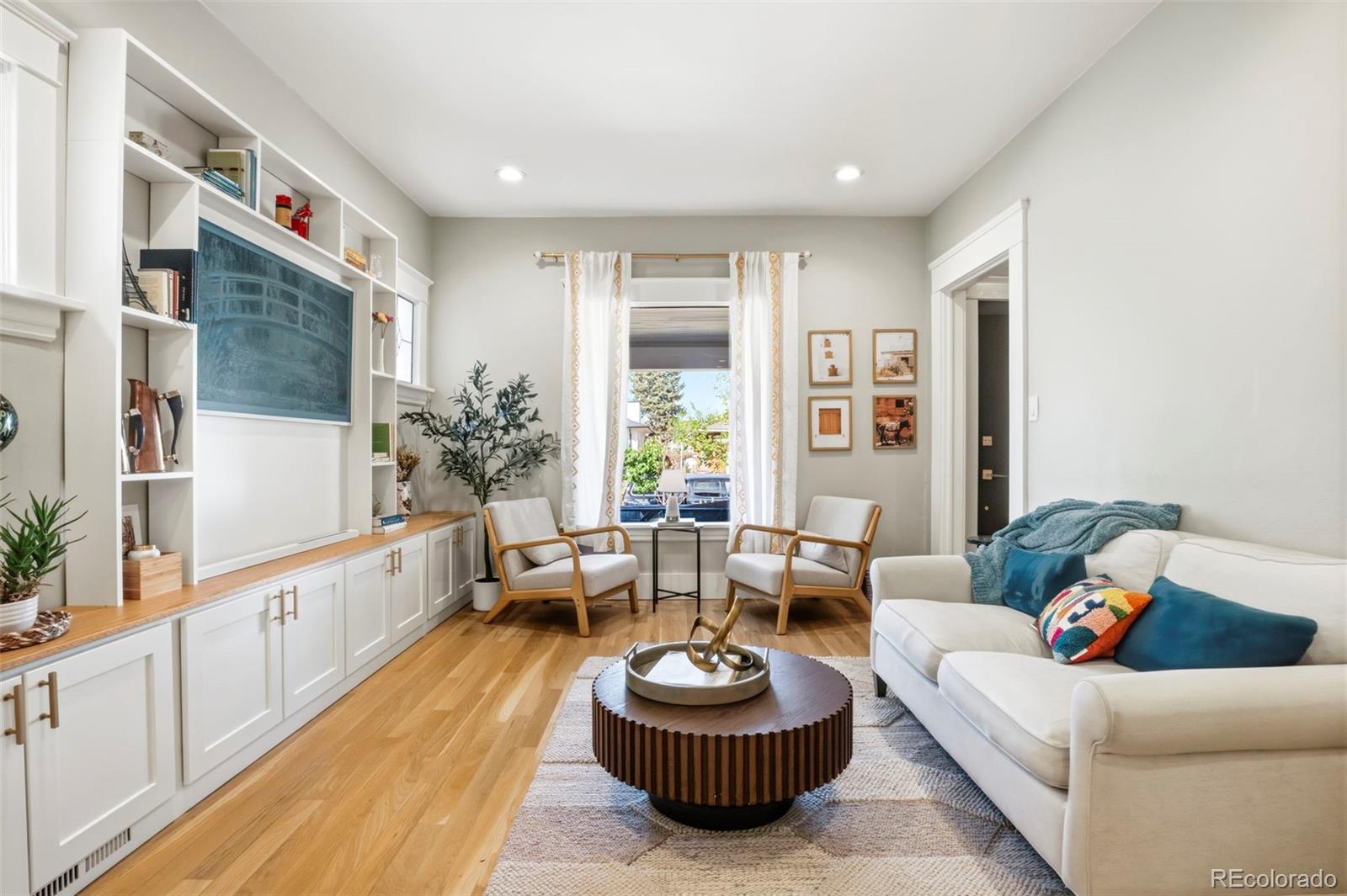 MLS Image #3 for 1824 s washington street,denver, Colorado