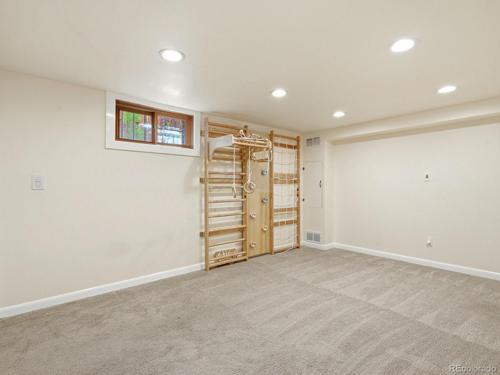 MLS Image #23 for 4345 e 17th avenue parkway,denver, Colorado