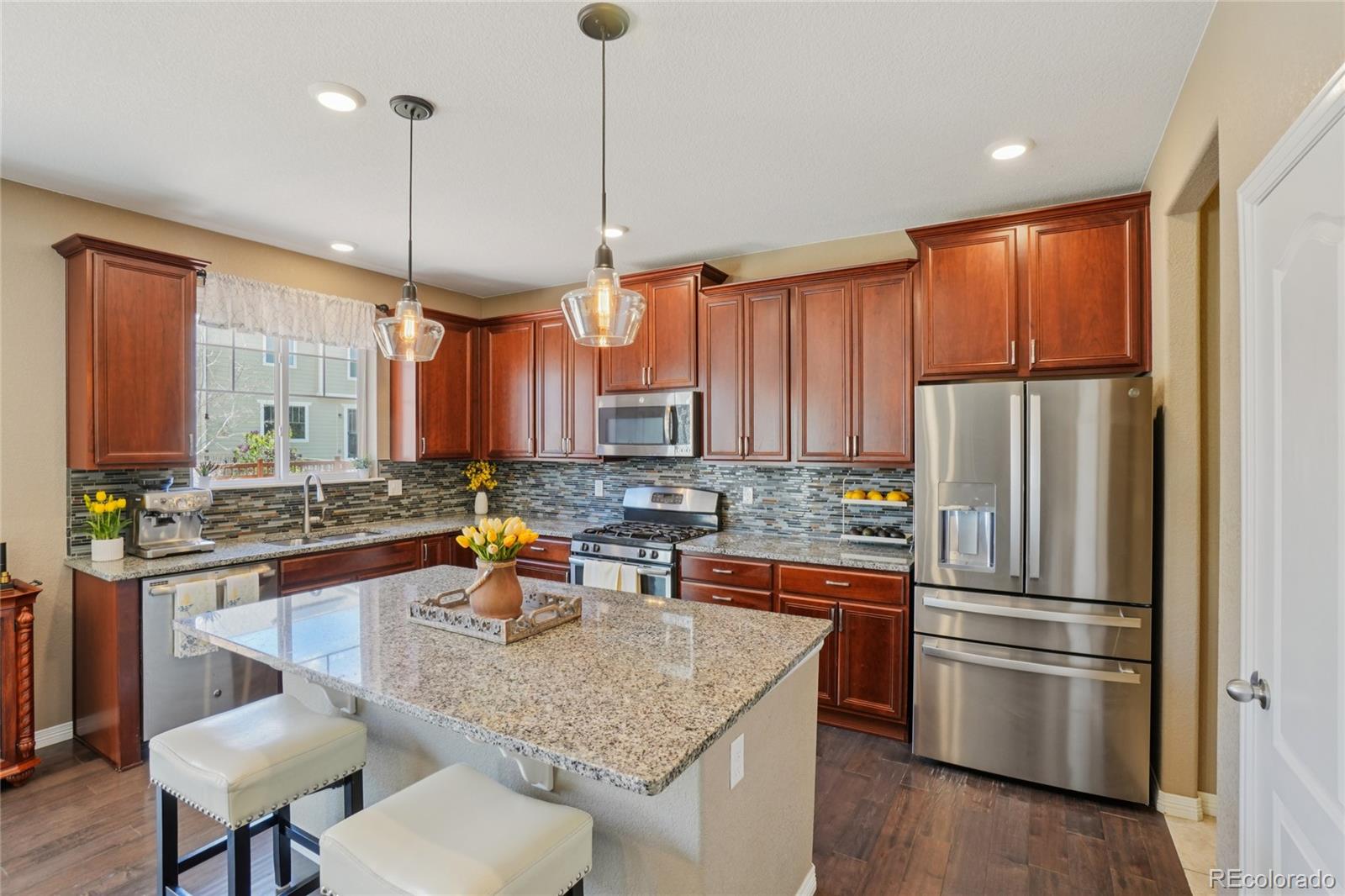 MLS Image #6 for 6008  lynx creek circle,erie, Colorado