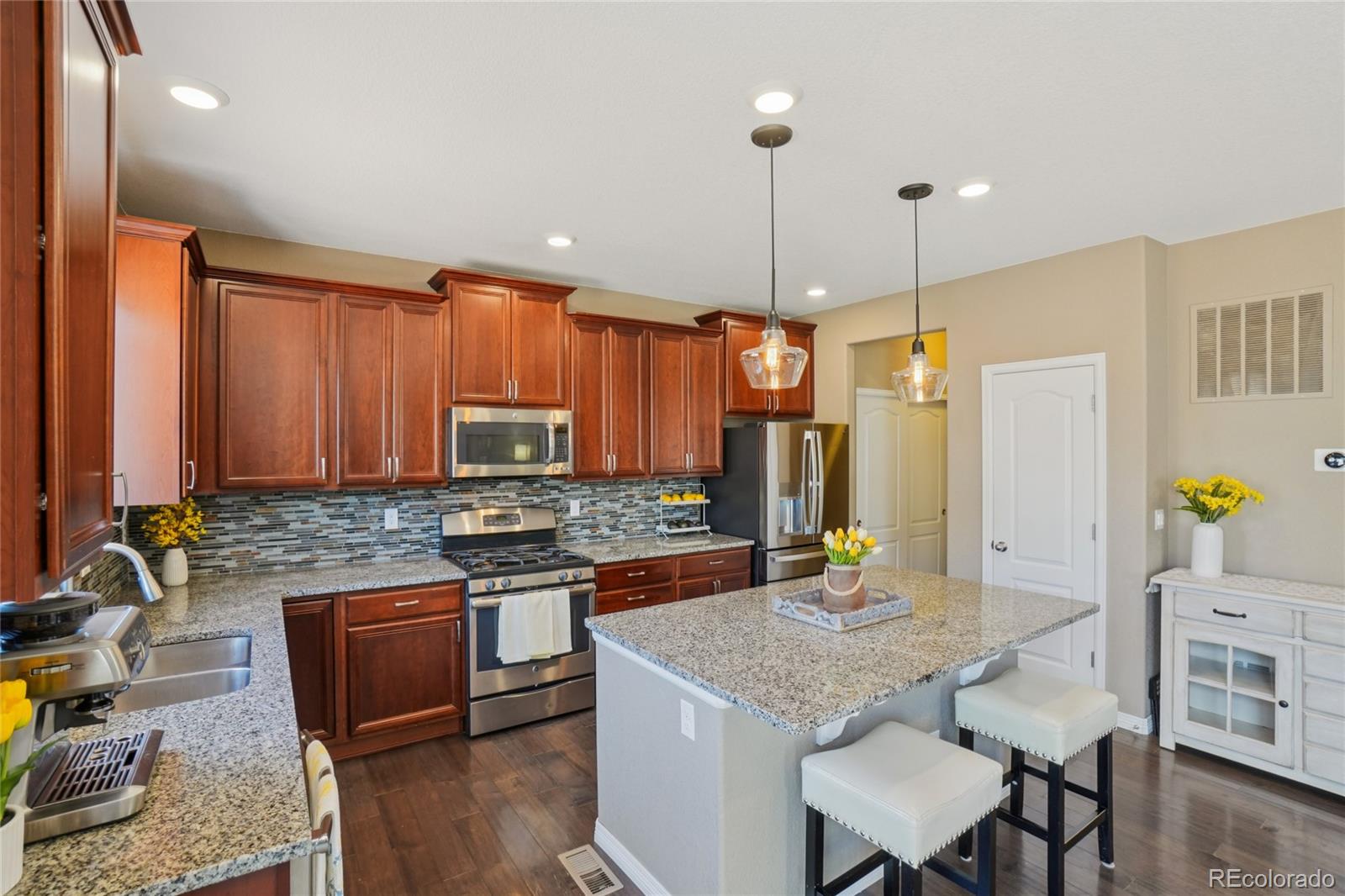 MLS Image #7 for 6008  lynx creek circle,erie, Colorado