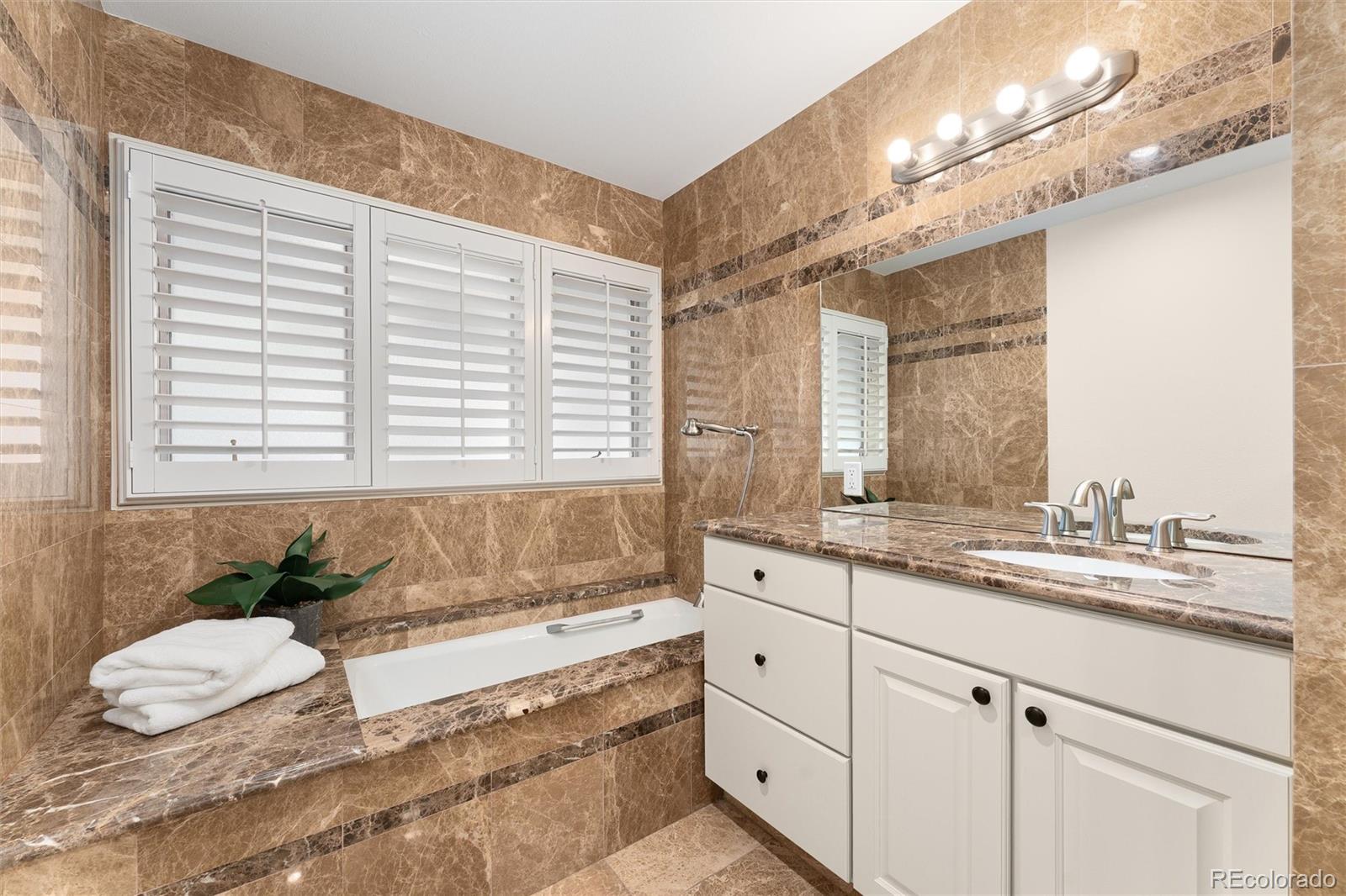 MLS Image #26 for 2552 e alameda avenue 71,denver, Colorado