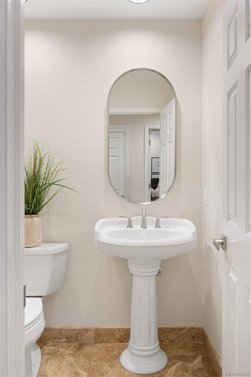 MLS Image #28 for 2552 e alameda avenue 71,denver, Colorado