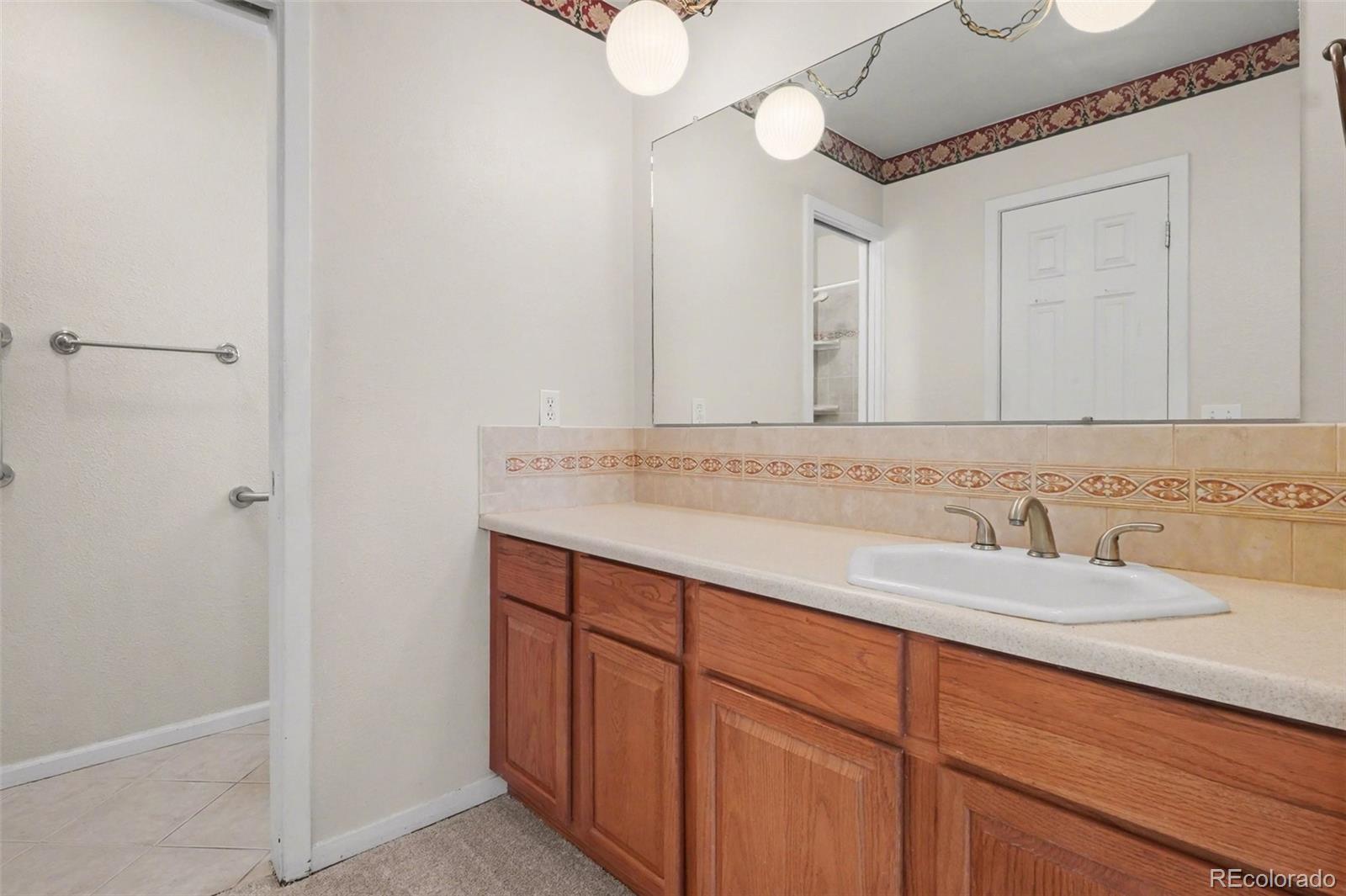 MLS Image #16 for 5571 w kent place,denver, Colorado