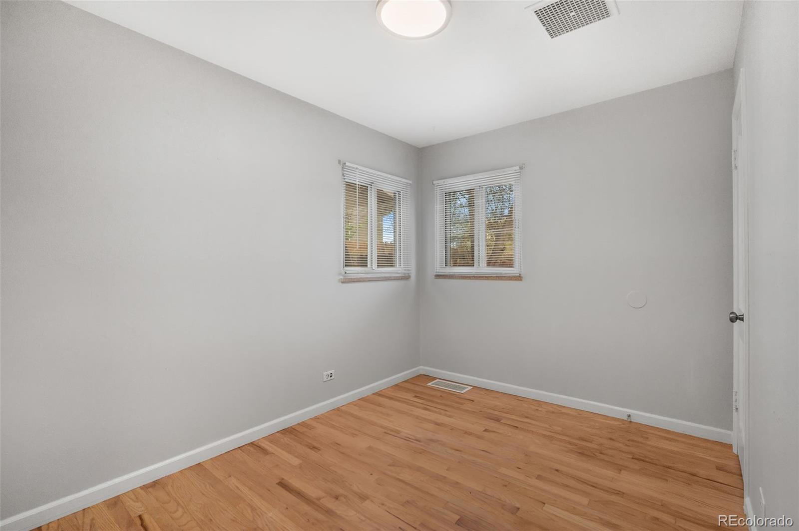 MLS Image #10 for 2208  hanover street,aurora, Colorado