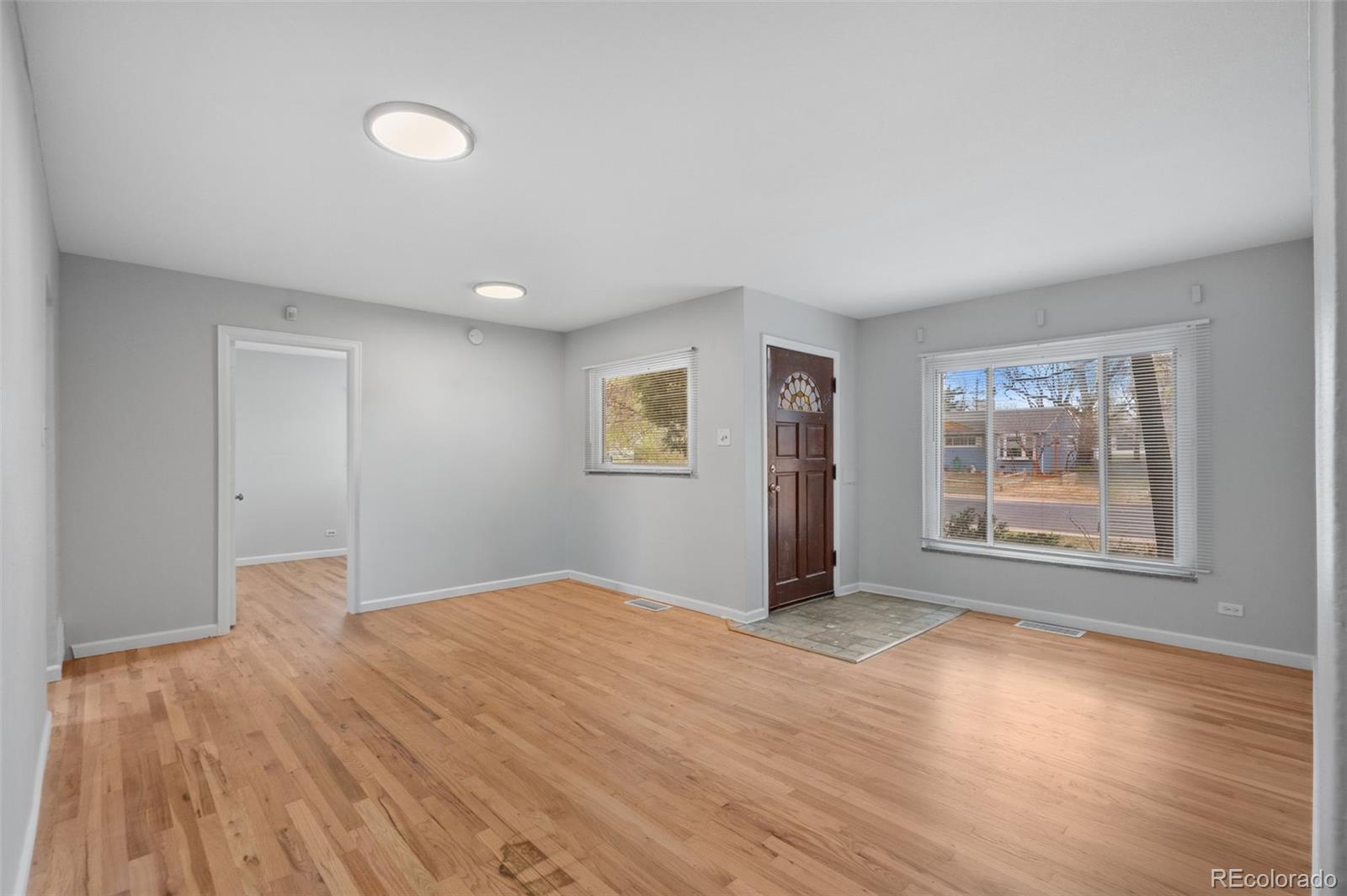 MLS Image #3 for 2208  hanover street,aurora, Colorado