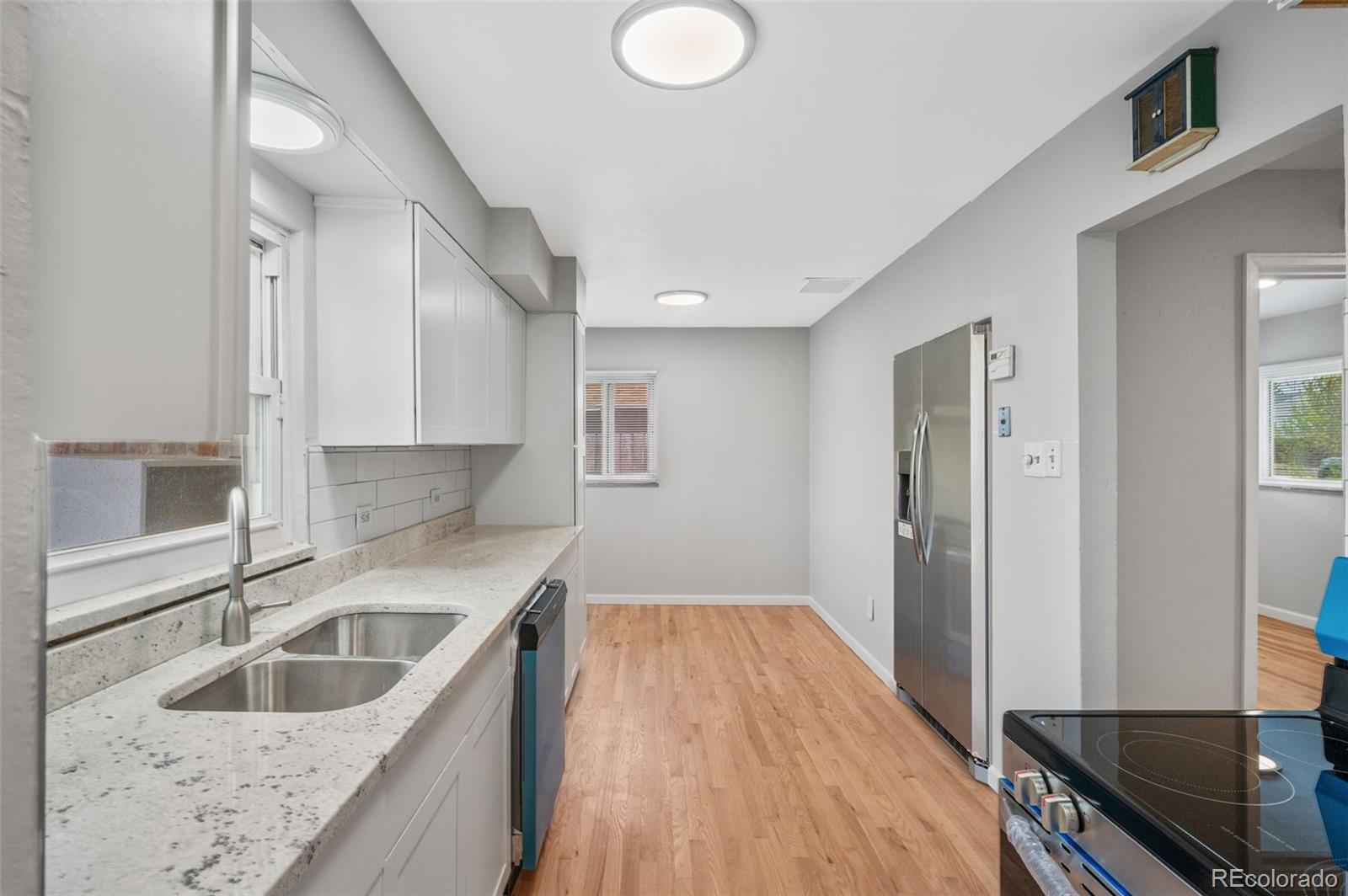 MLS Image #5 for 2208  hanover street,aurora, Colorado