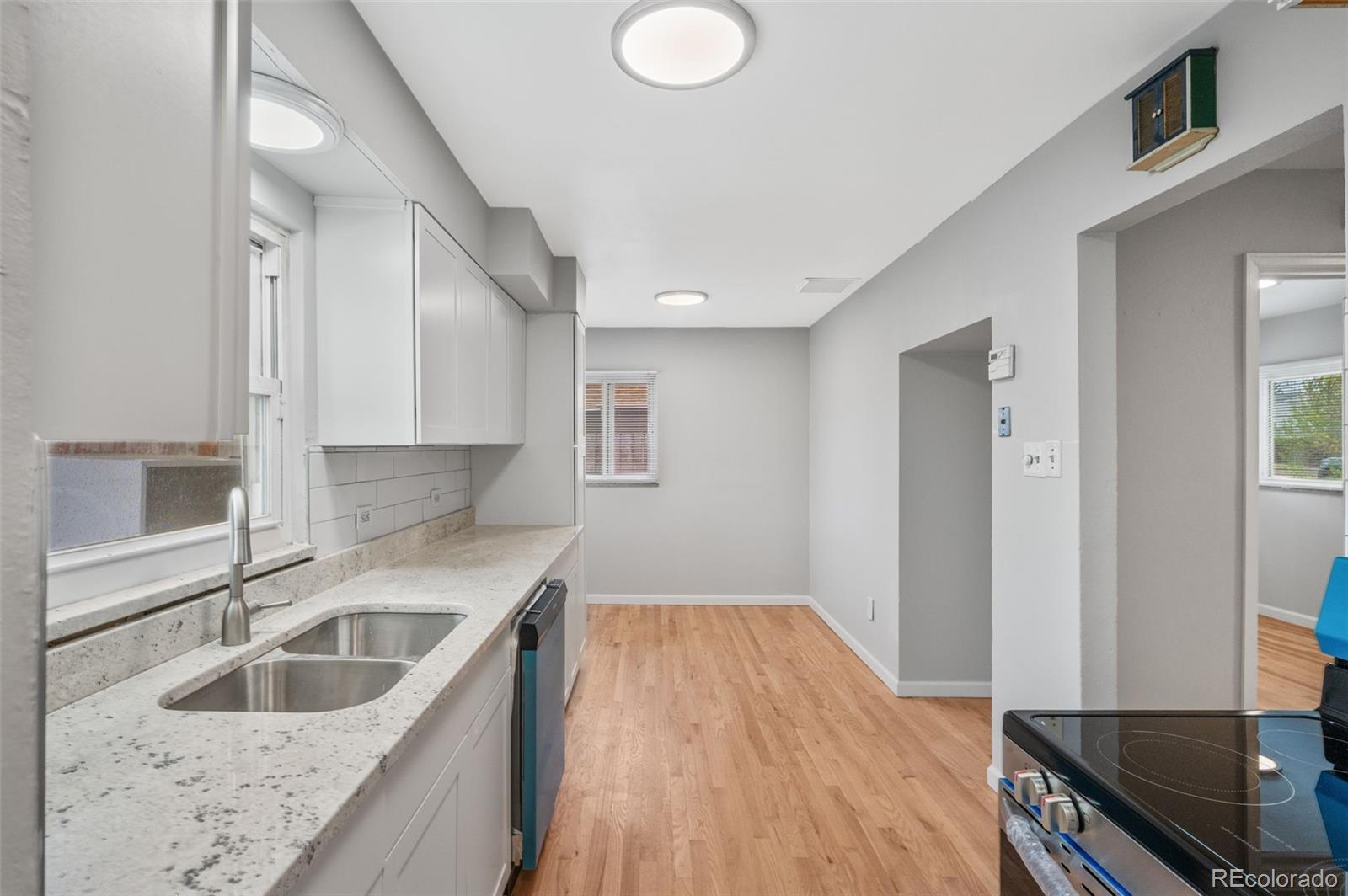 MLS Image #6 for 2208  hanover street,aurora, Colorado