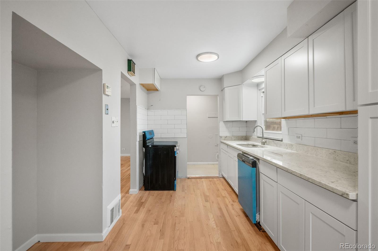 MLS Image #8 for 2208  hanover street,aurora, Colorado