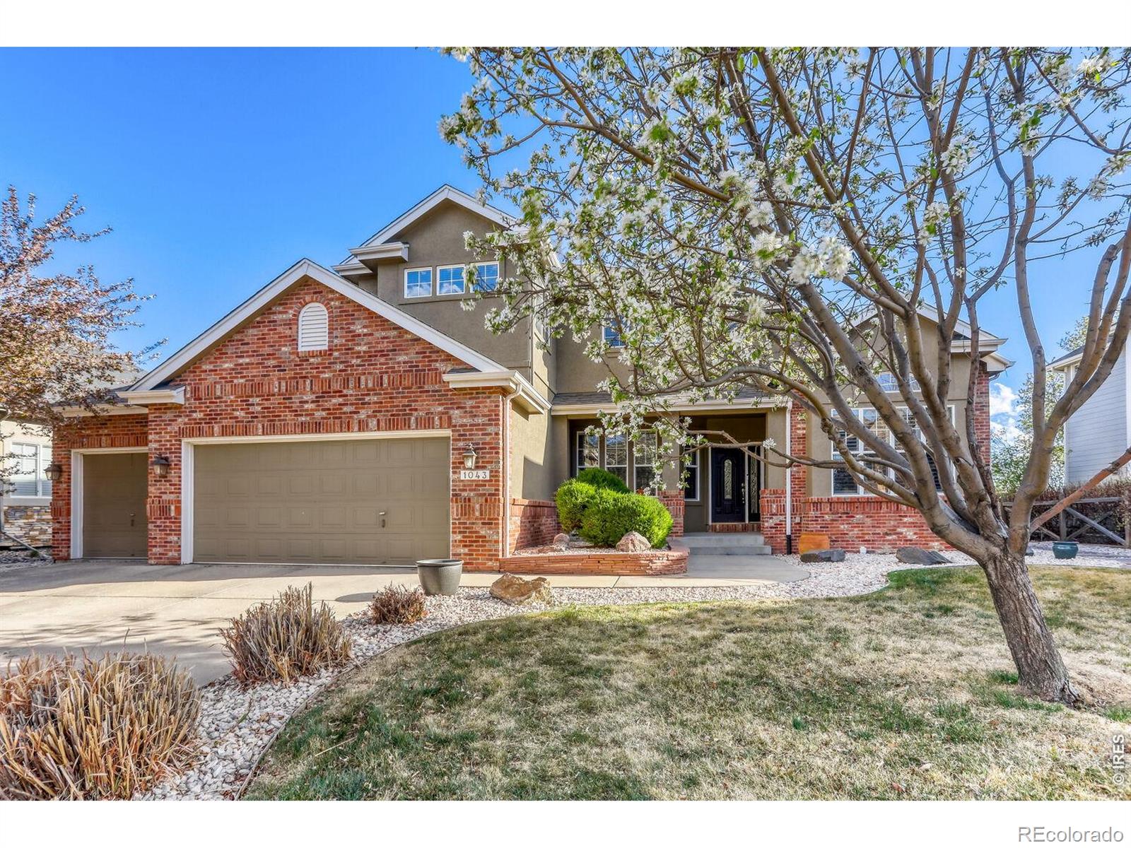 MLS Image #2 for 1043  wyndemere circle,longmont, Colorado
