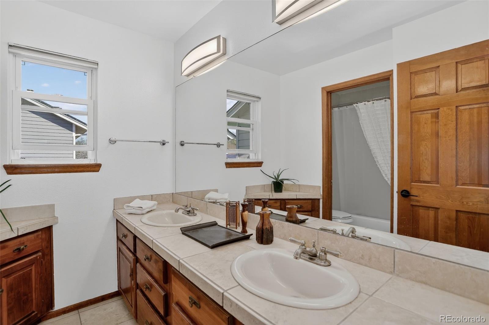 MLS Image #35 for 8864 s indian creek street,highlands ranch, Colorado