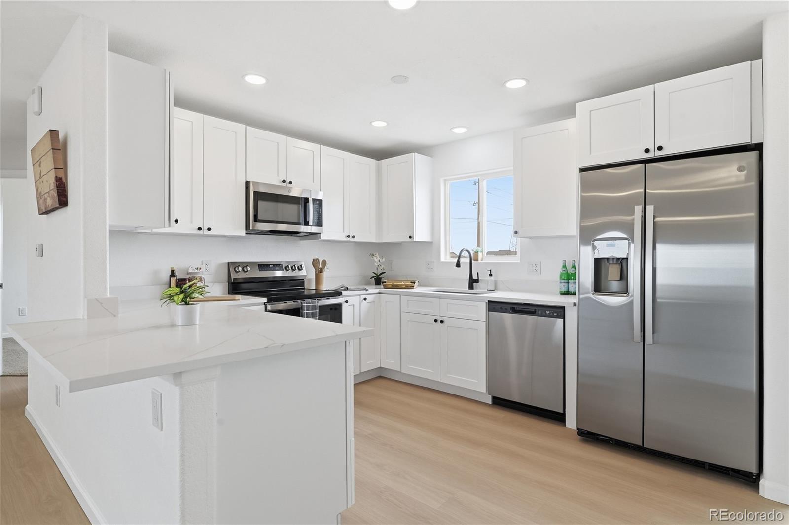 MLS Image #2 for 578 n mancos drive,pueblo west, Colorado