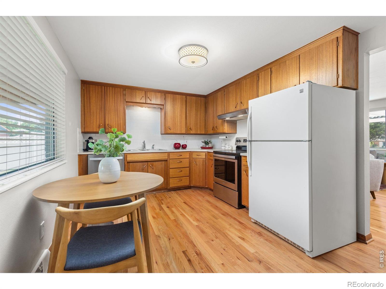 MLS Image #7 for 1208  juniper street,longmont, Colorado