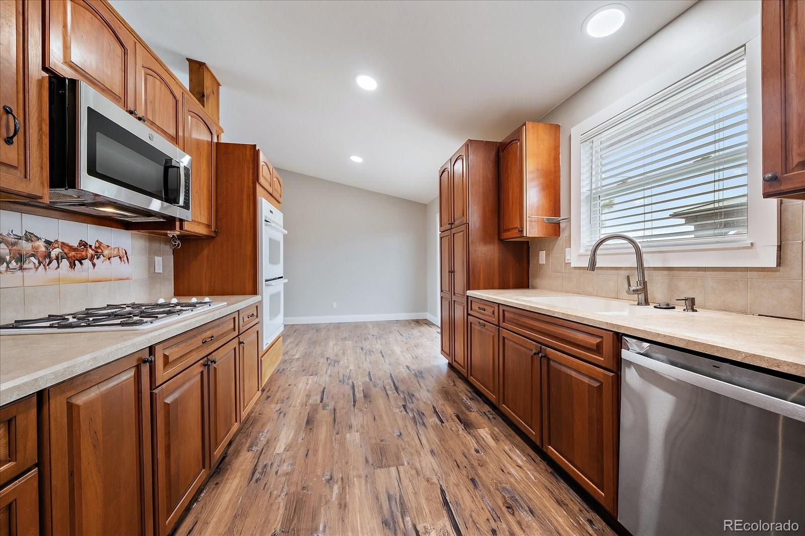 MLS Image #10 for 3481  longs peak circle,parker, Colorado