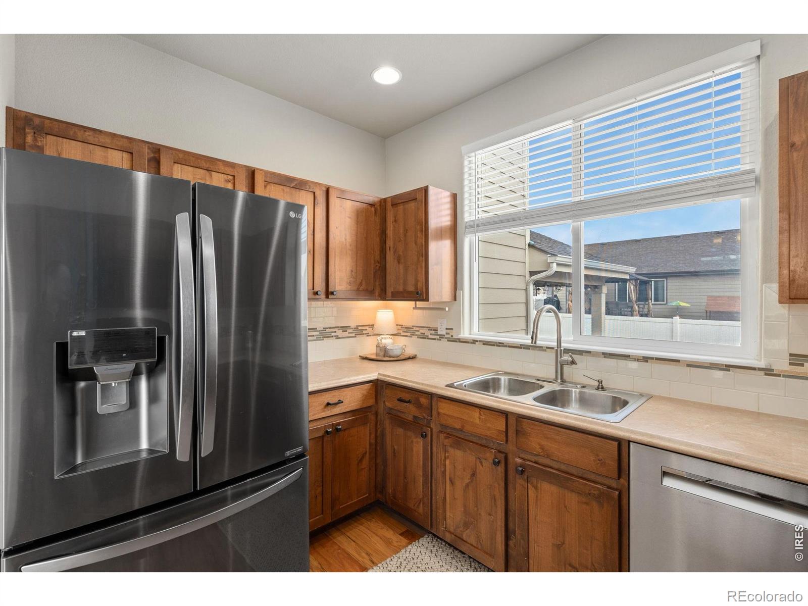 MLS Image #11 for 852  sunlight peak drive,severance, Colorado