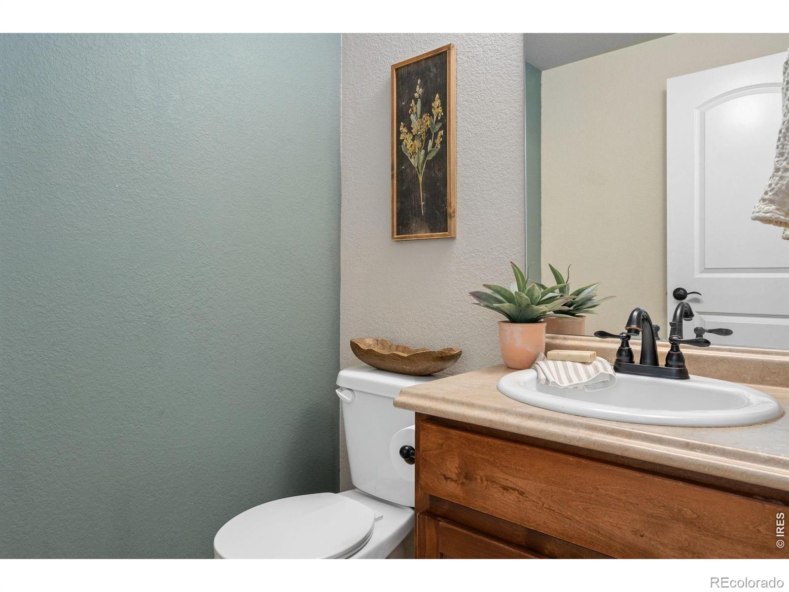 MLS Image #14 for 852  sunlight peak drive,severance, Colorado
