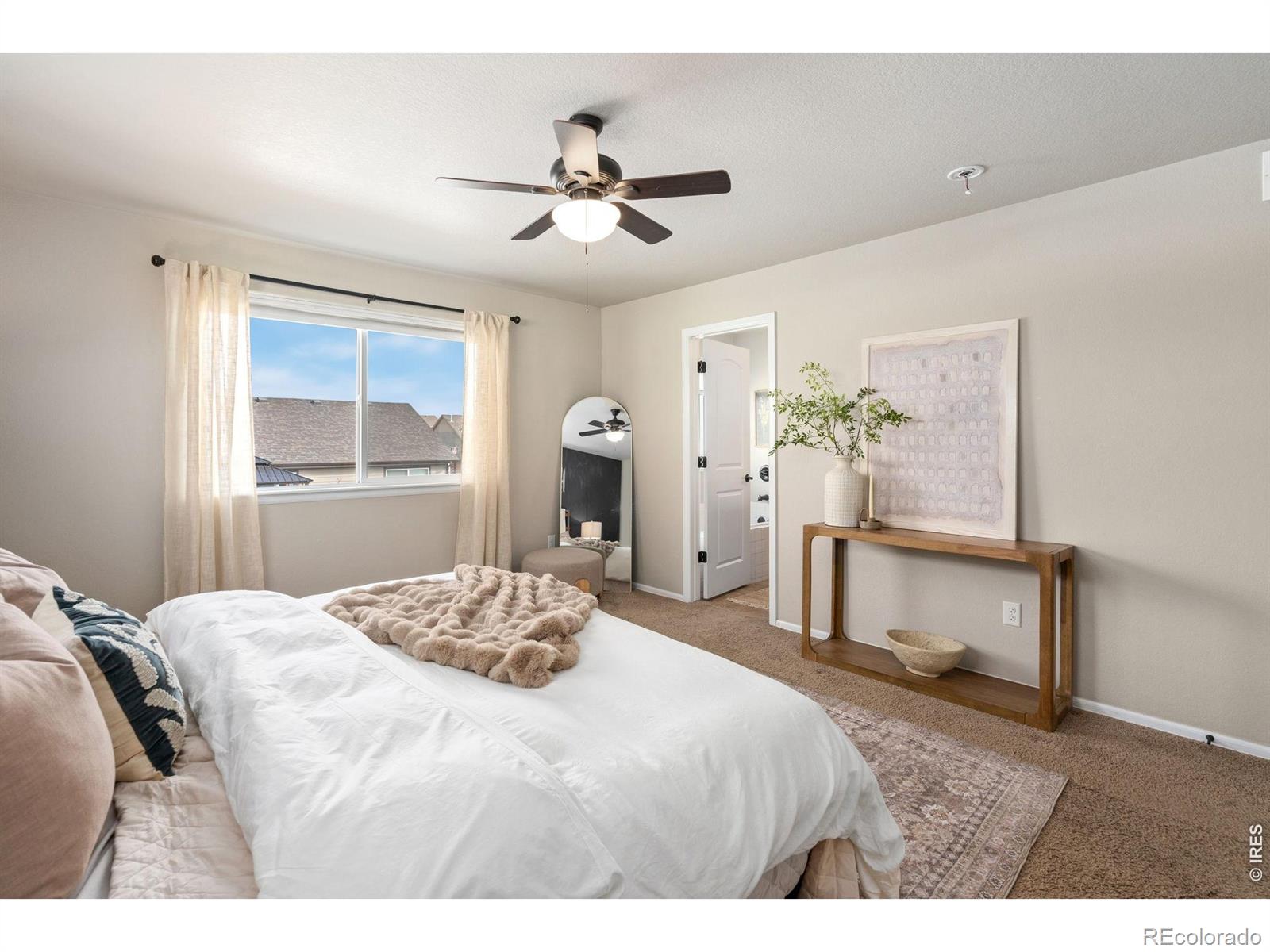 MLS Image #16 for 852  sunlight peak drive,severance, Colorado