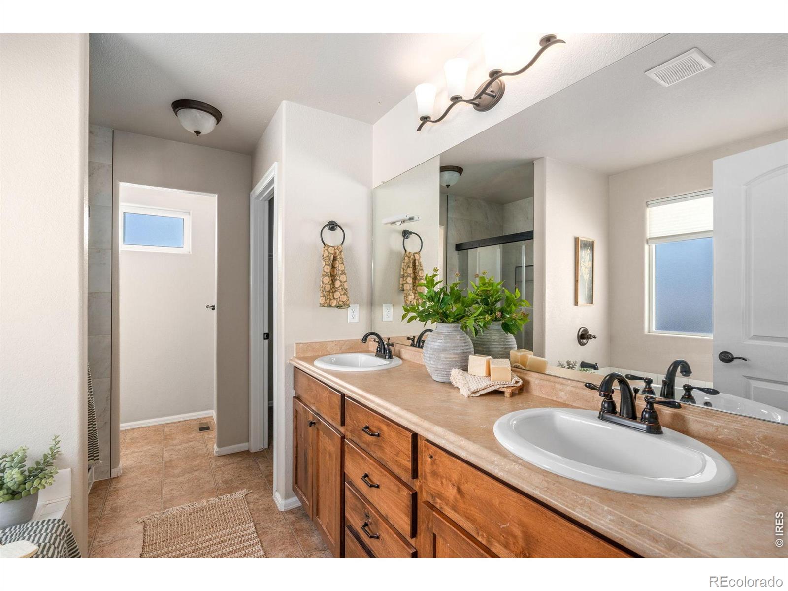 MLS Image #18 for 852  sunlight peak drive,severance, Colorado