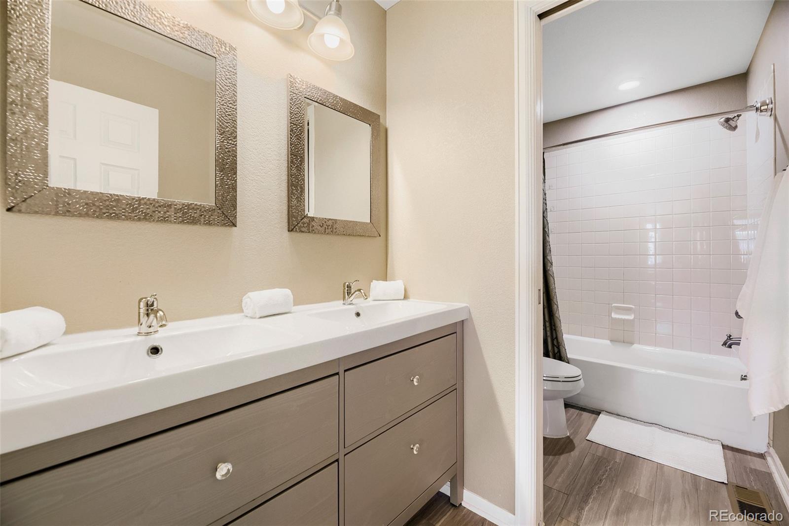 MLS Image #23 for 26285 e frost place,aurora, Colorado
