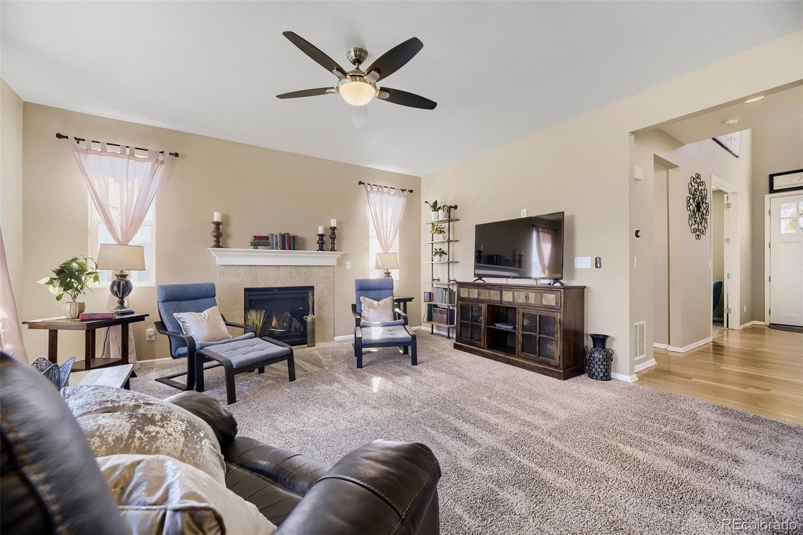 MLS Image #5 for 26285 e frost place,aurora, Colorado