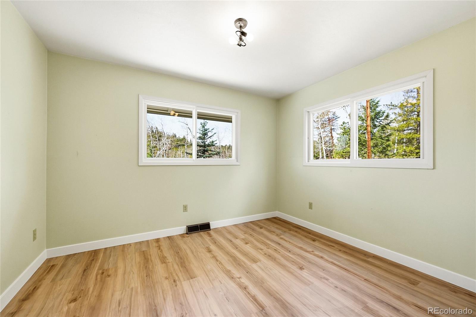 MLS Image #23 for 10568  walters circle,morrison, Colorado