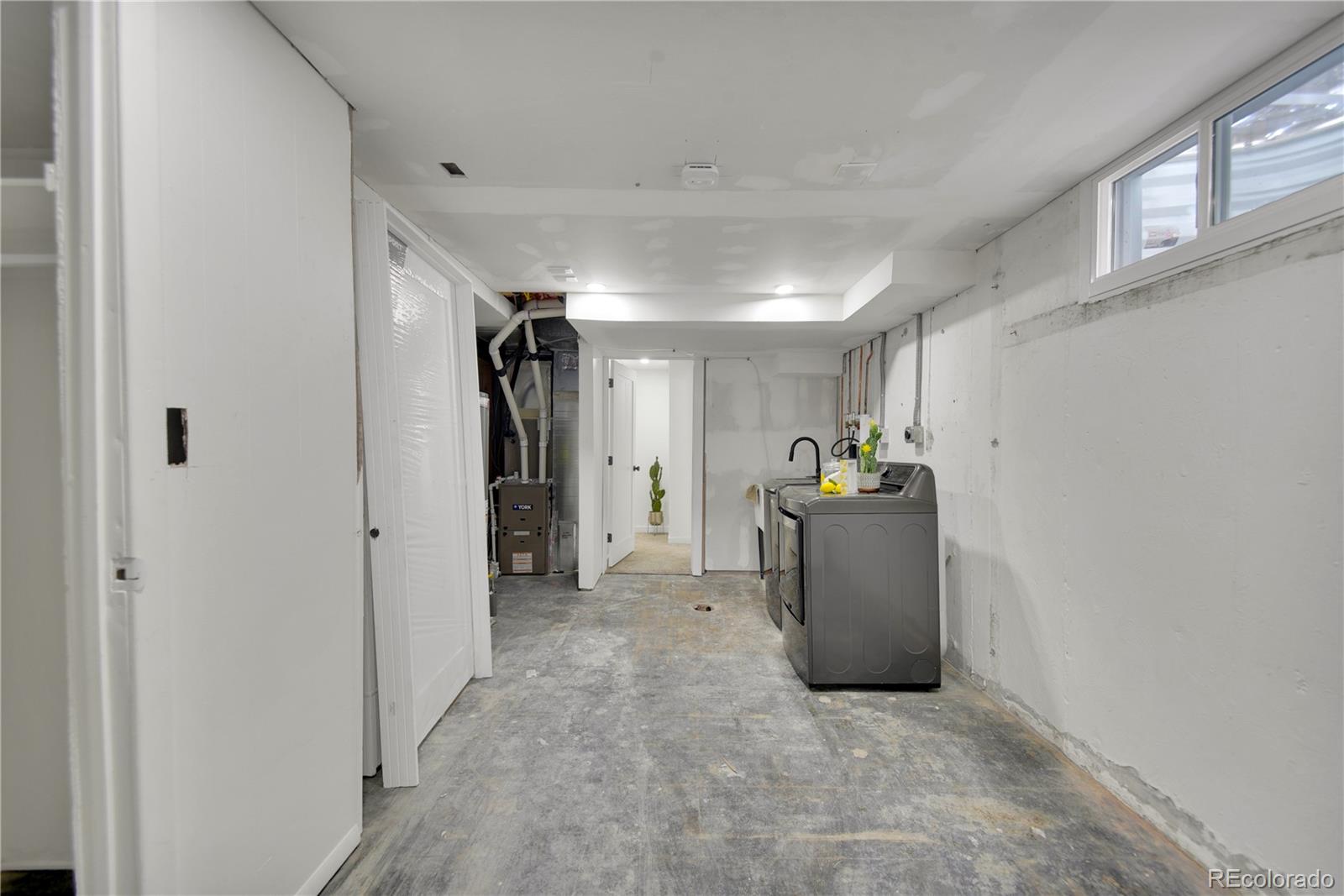MLS Image #19 for 115  hemlock way,broomfield, Colorado