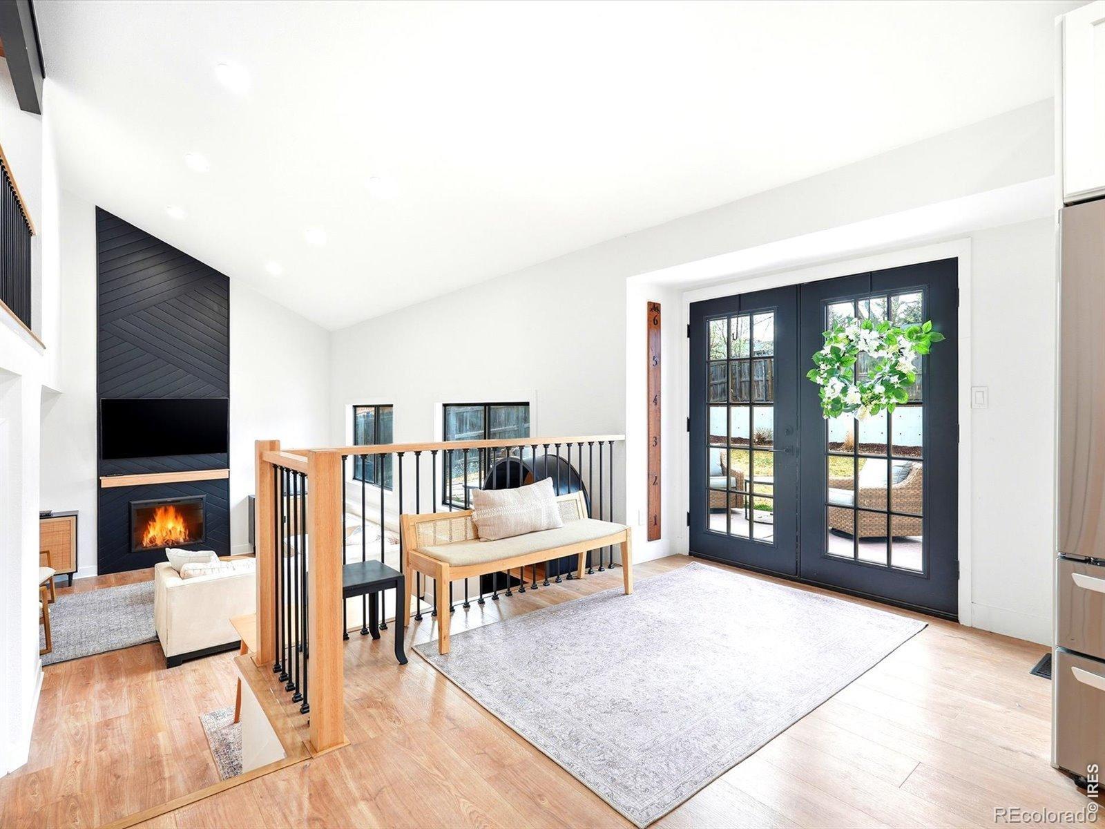MLS Image #13 for 3501  lakeview circle,longmont, Colorado