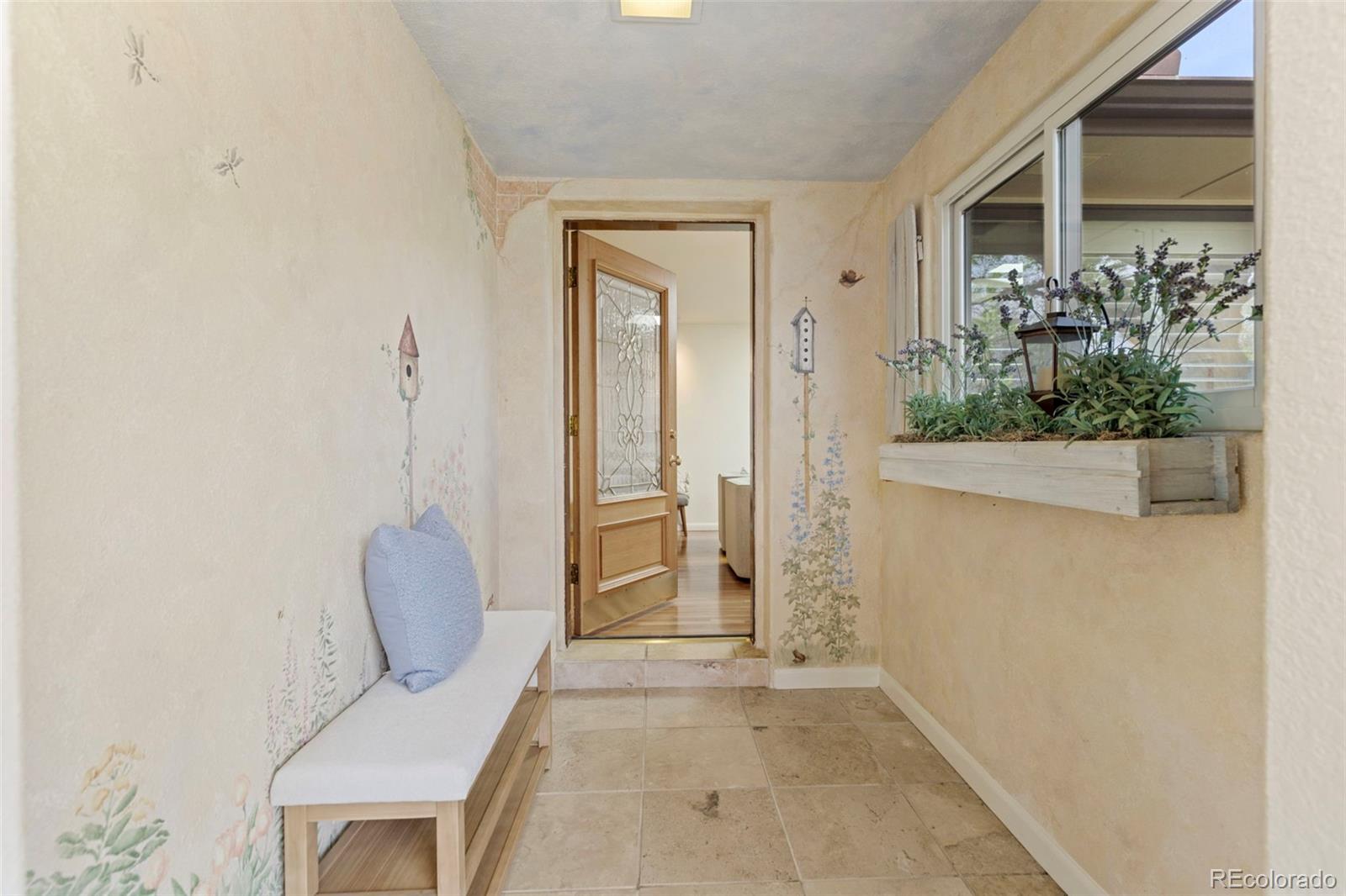 MLS Image #11 for 221  magnolia street,denver, Colorado