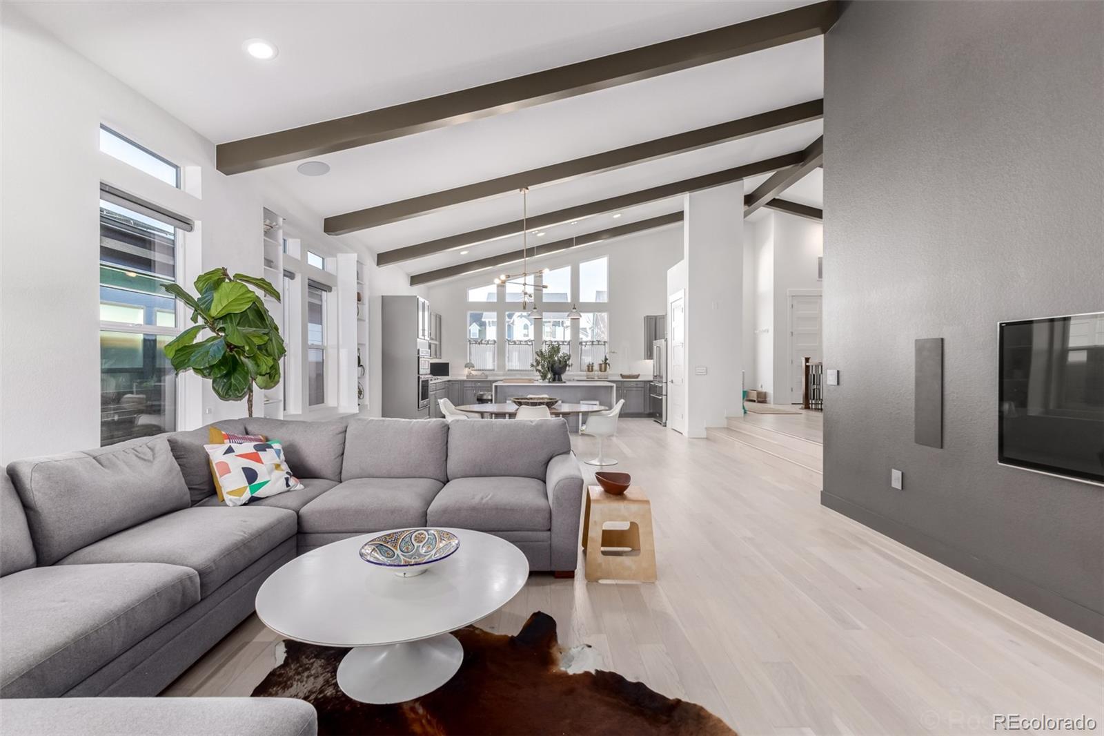 MLS Image #13 for 10246 e 59th place,denver, Colorado