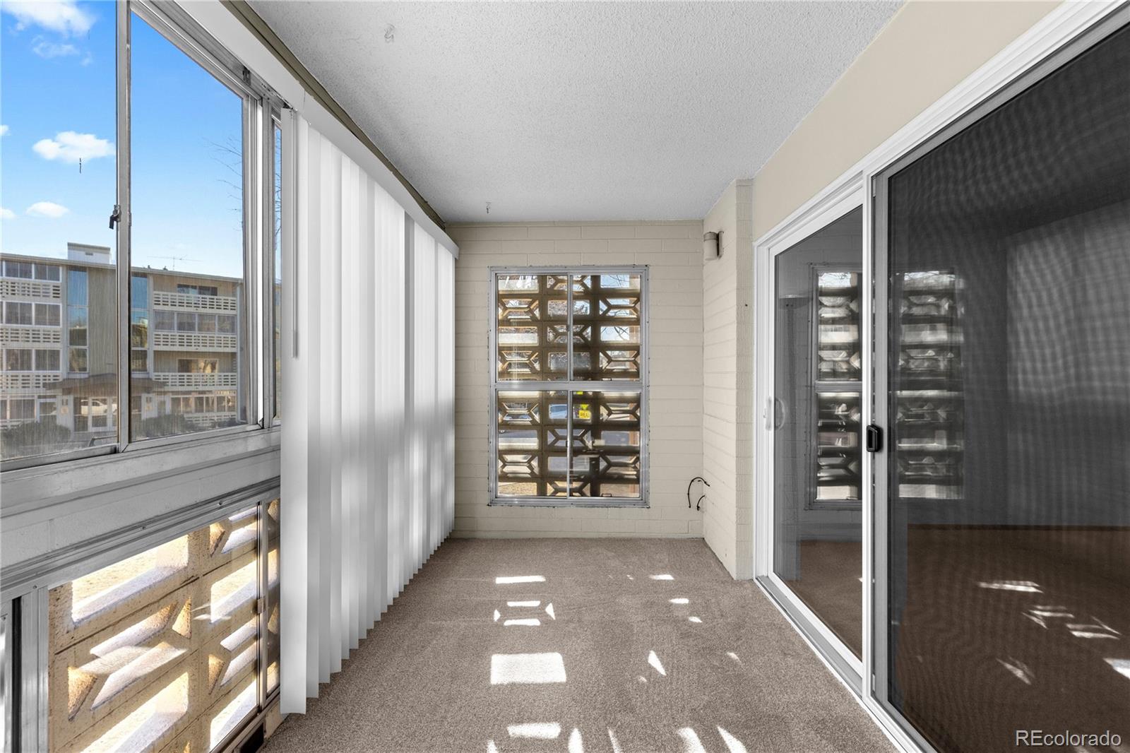 MLS Image #22 for 750 s clinton street,denver, Colorado