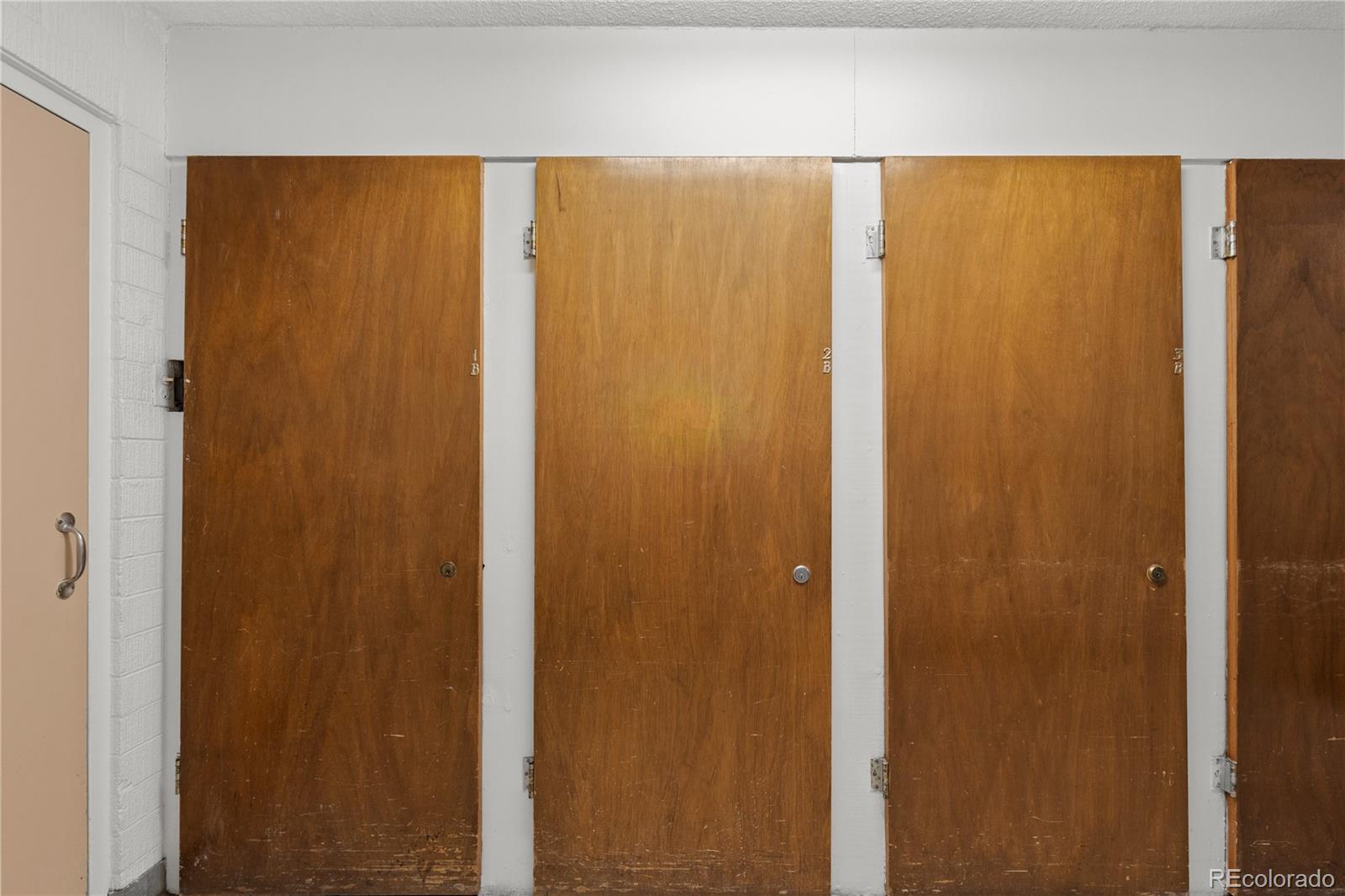 MLS Image #24 for 750 s clinton street,denver, Colorado