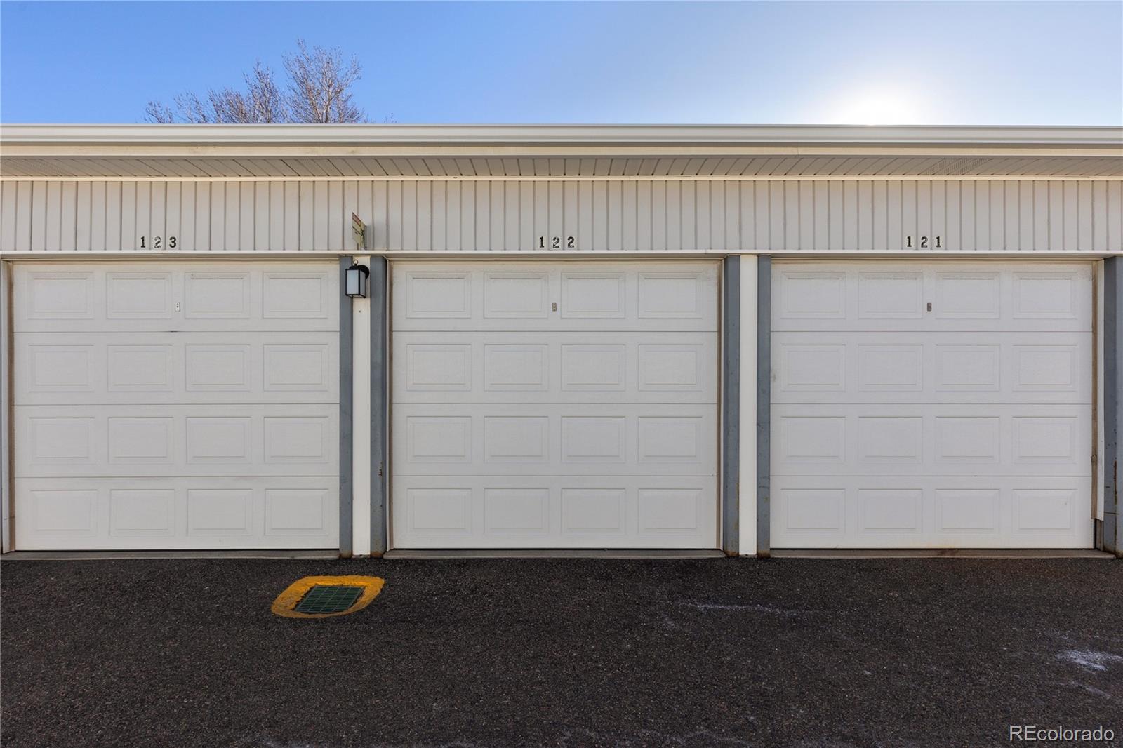 MLS Image #26 for 750 s clinton street,denver, Colorado