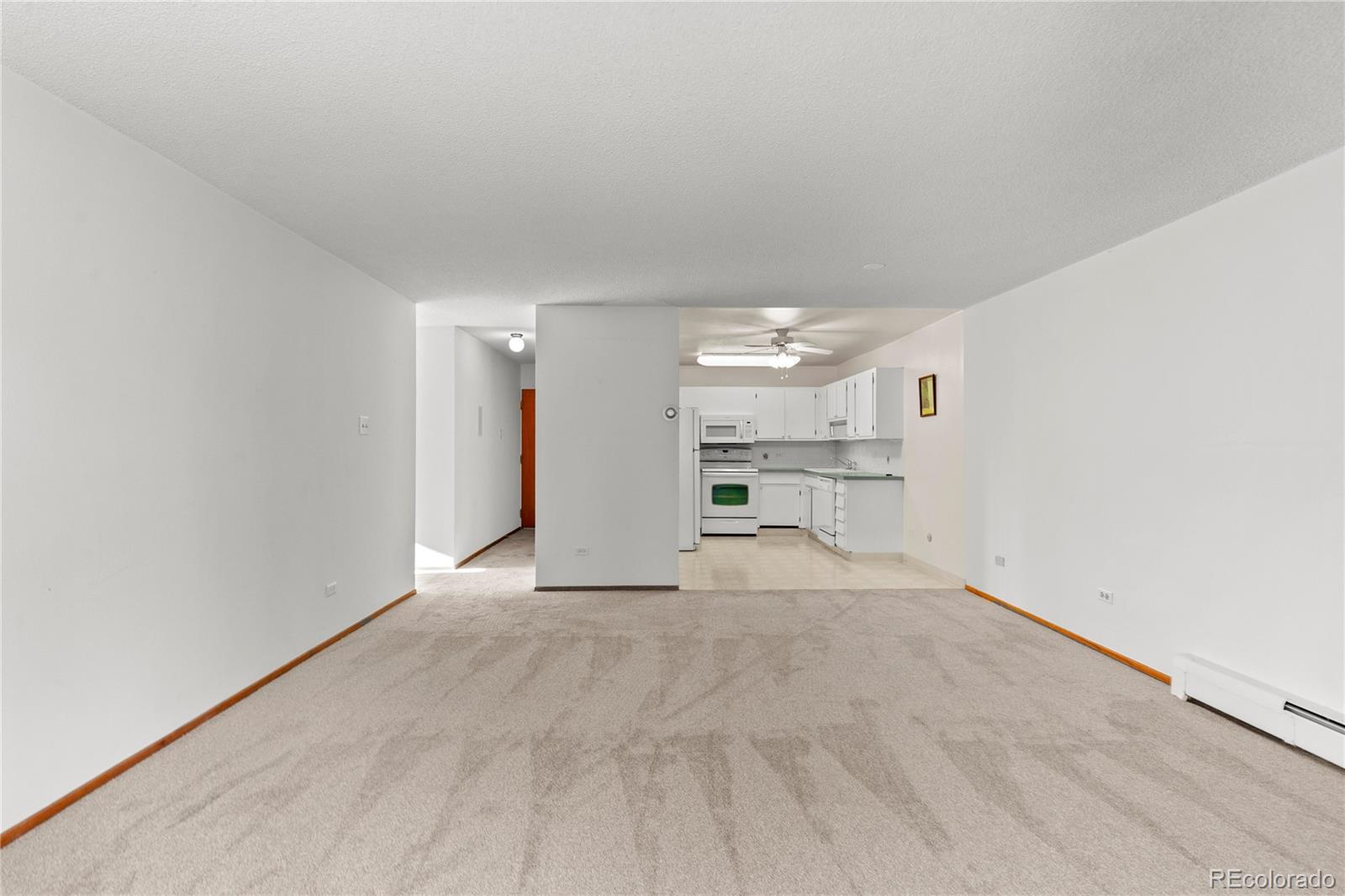 MLS Image #8 for 750 s clinton street,denver, Colorado