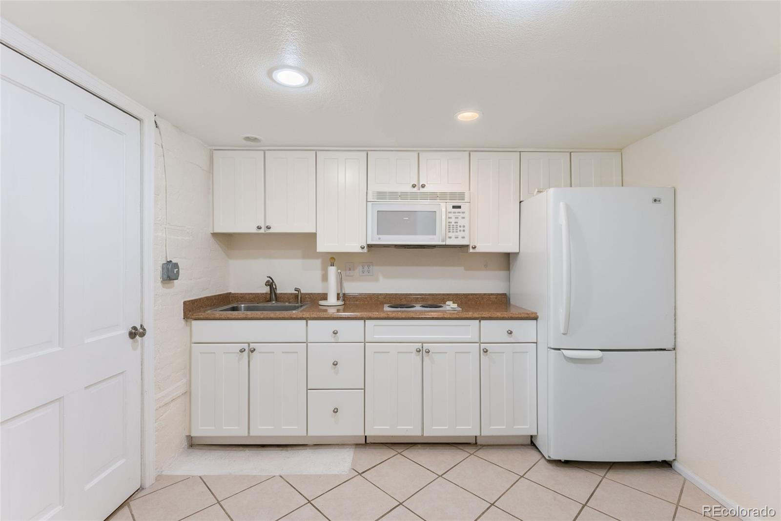 MLS Image #20 for 2171 s columbine street,denver, Colorado