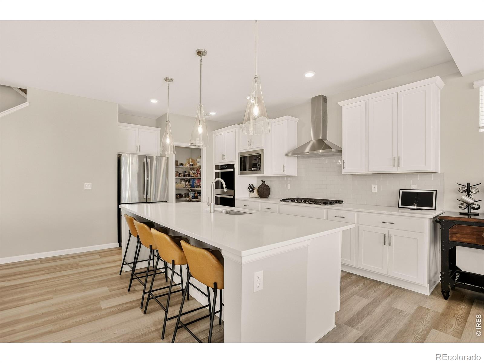 MLS Image #12 for 2960 s flat circle,longmont, Colorado