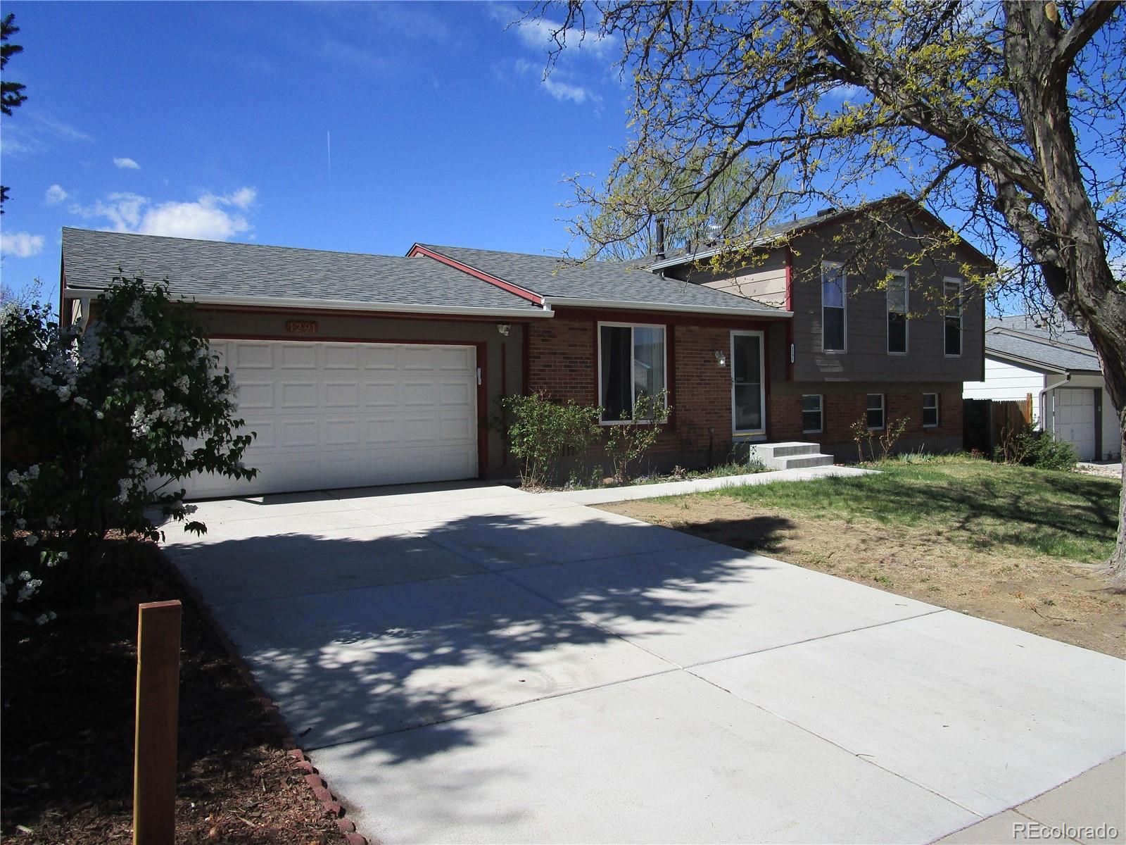 MLS Image #1 for 1291 s olathe way,aurora, Colorado
