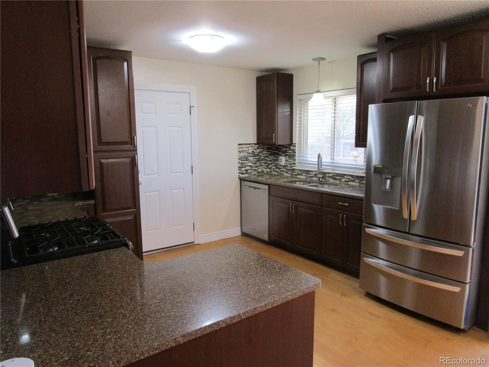 MLS Image #5 for 1291 s olathe way,aurora, Colorado