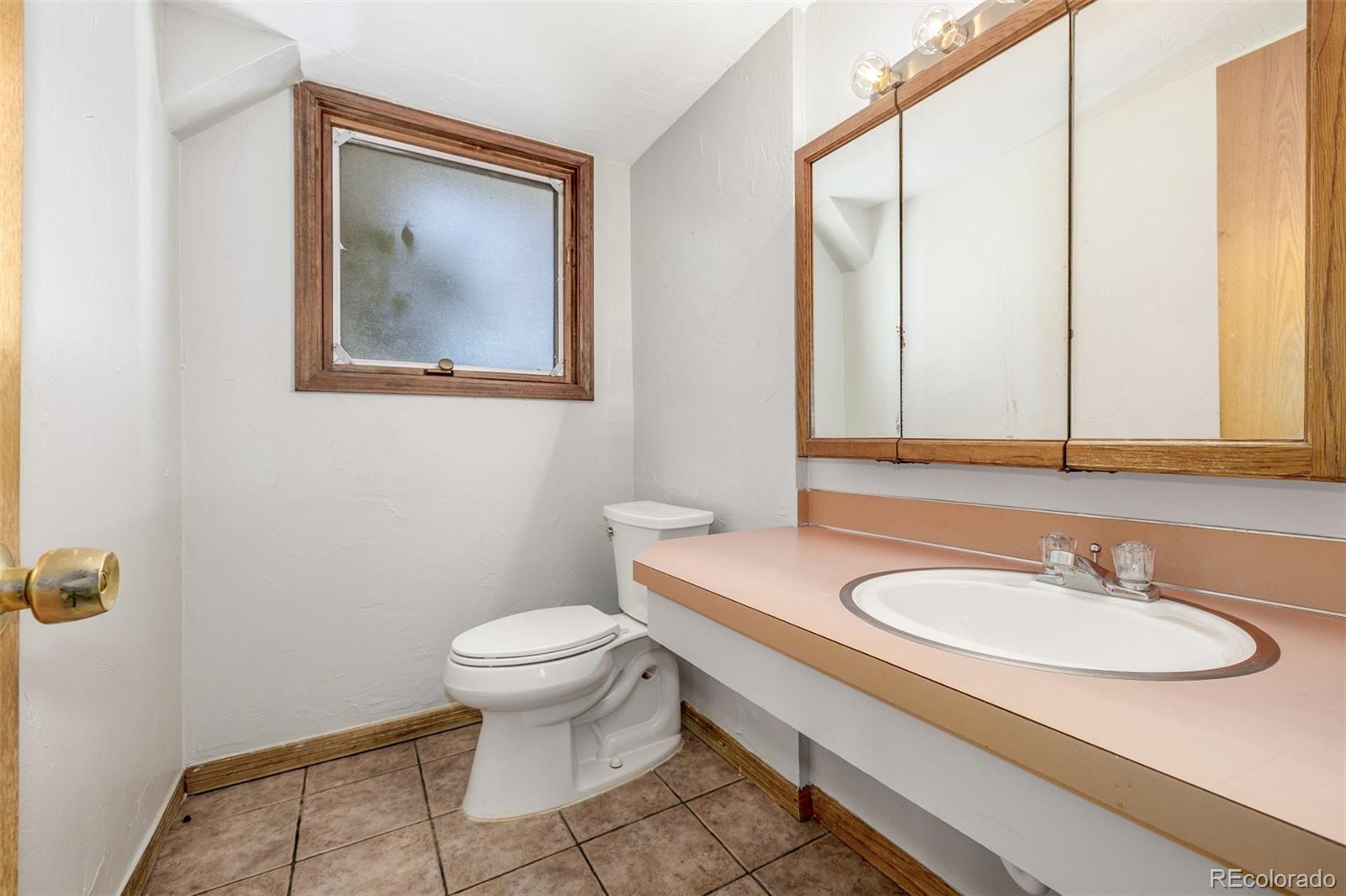 MLS Image #14 for 1540 s fenton street,lakewood, Colorado