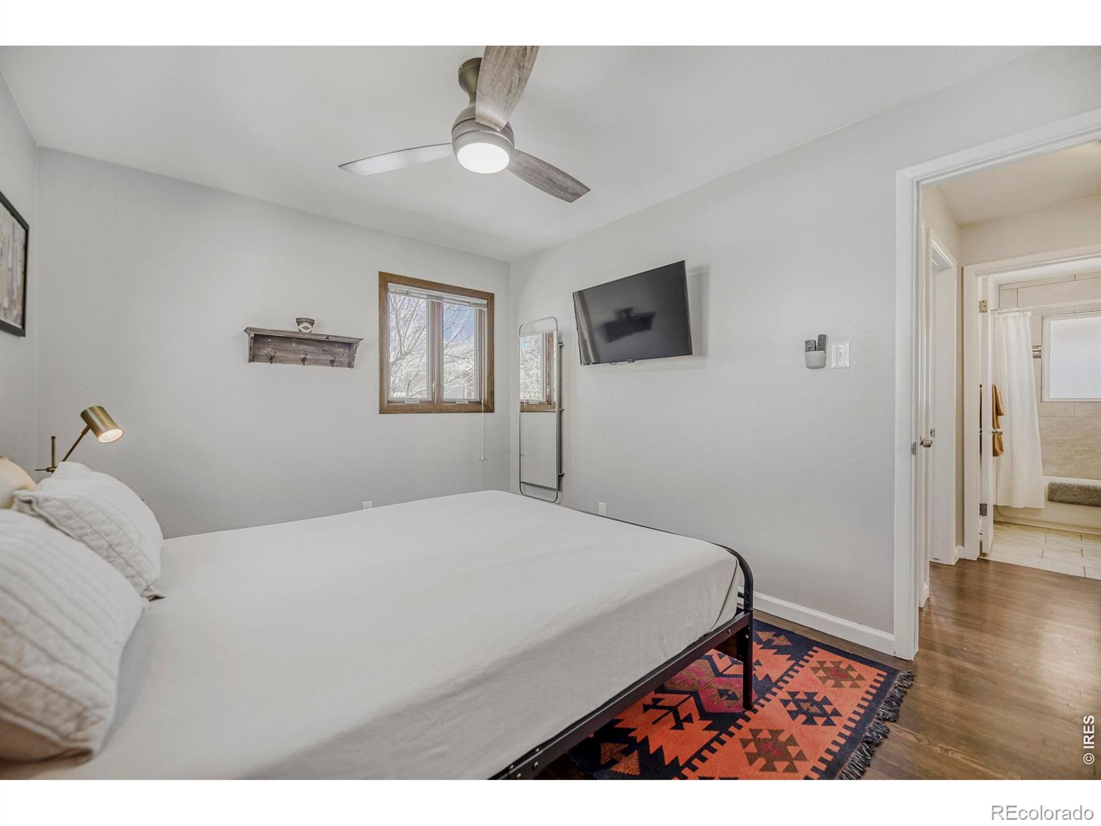 MLS Image #18 for 11520 e 2nd avenue,aurora, Colorado