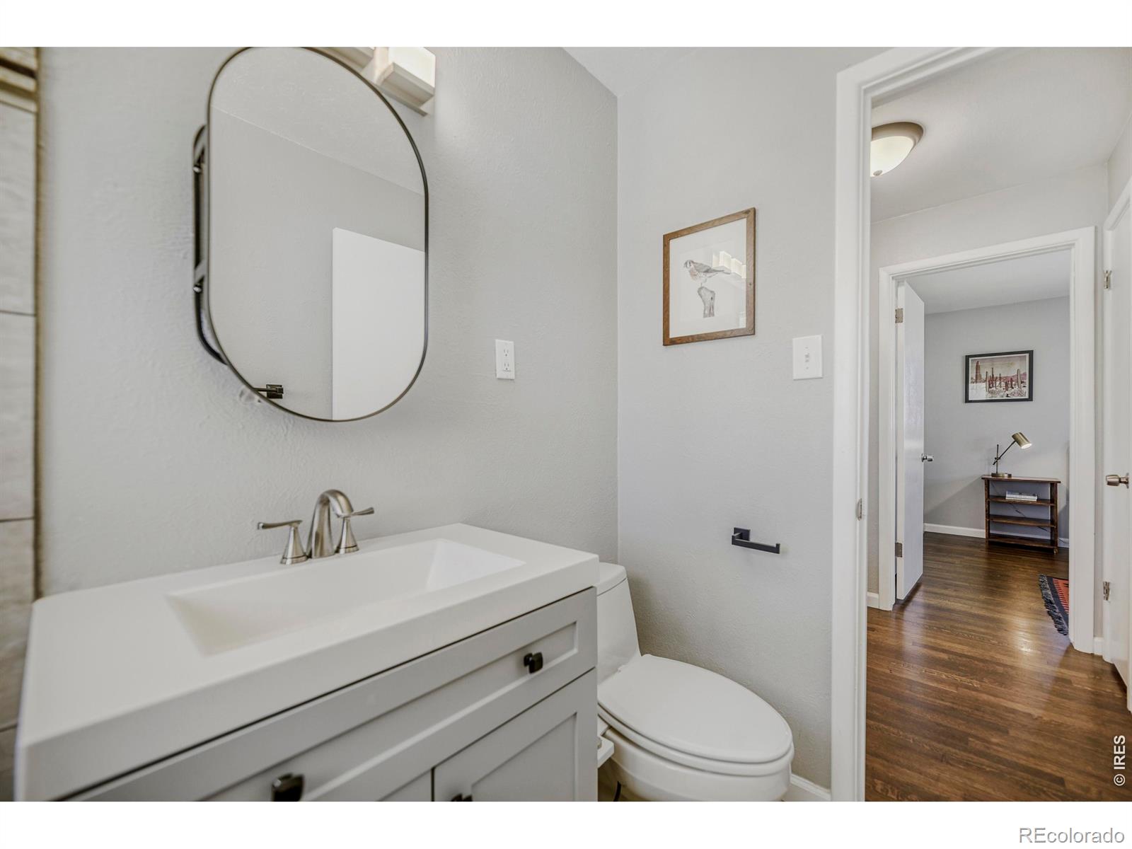MLS Image #19 for 11520 e 2nd avenue,aurora, Colorado